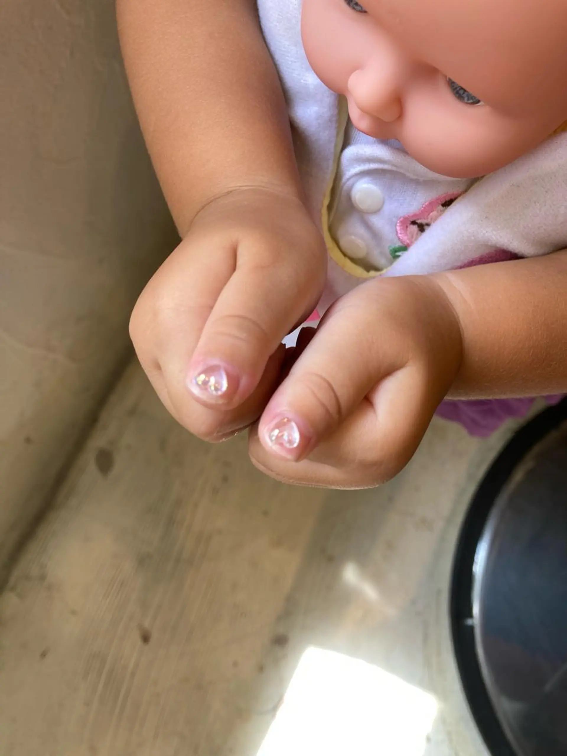 ネイル nailsalon　hue所属・小山 羽奈のネイルデザイン