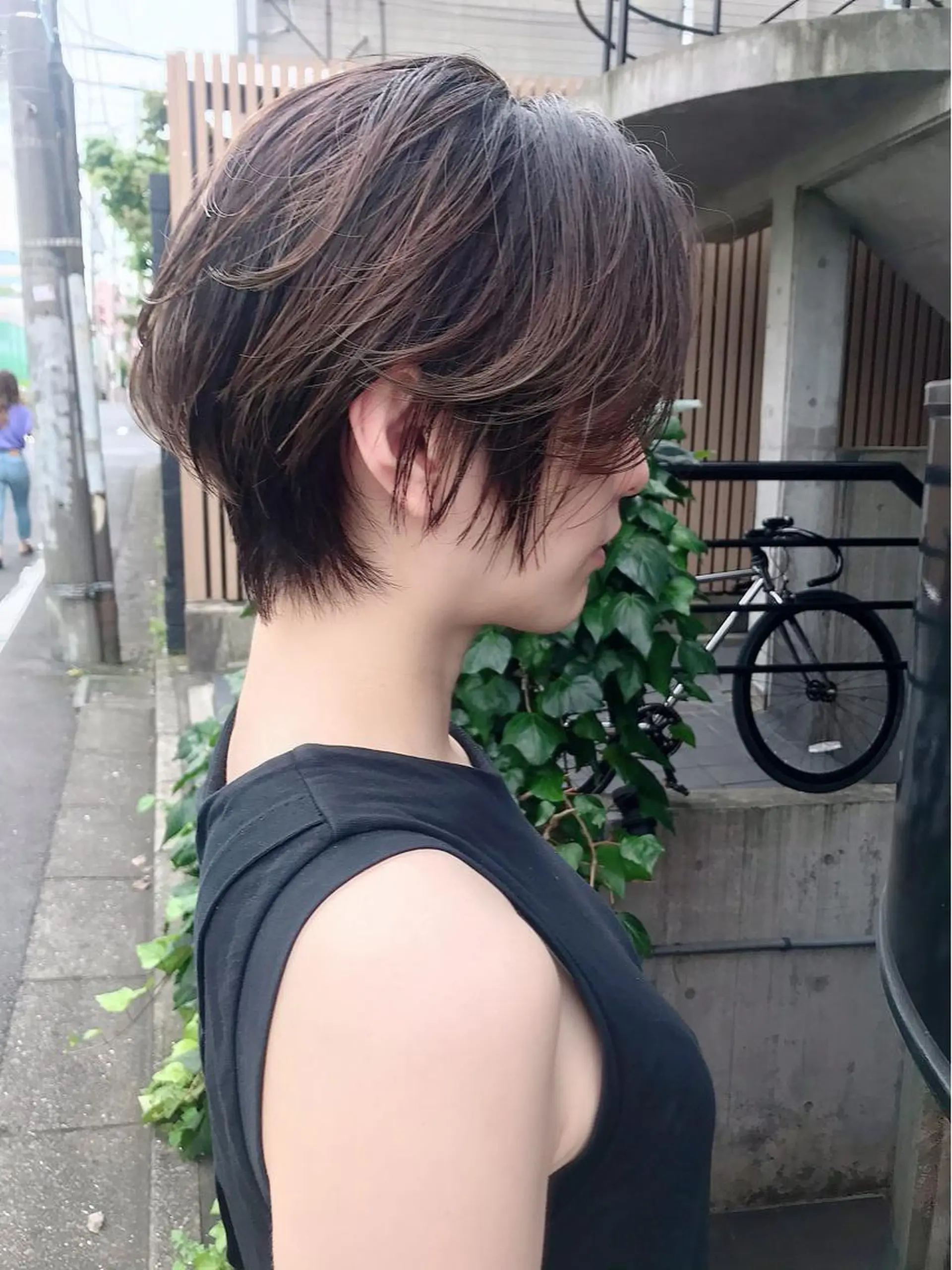 ショート シンプル+αな デザインを 松崎陸のヘアスタイル