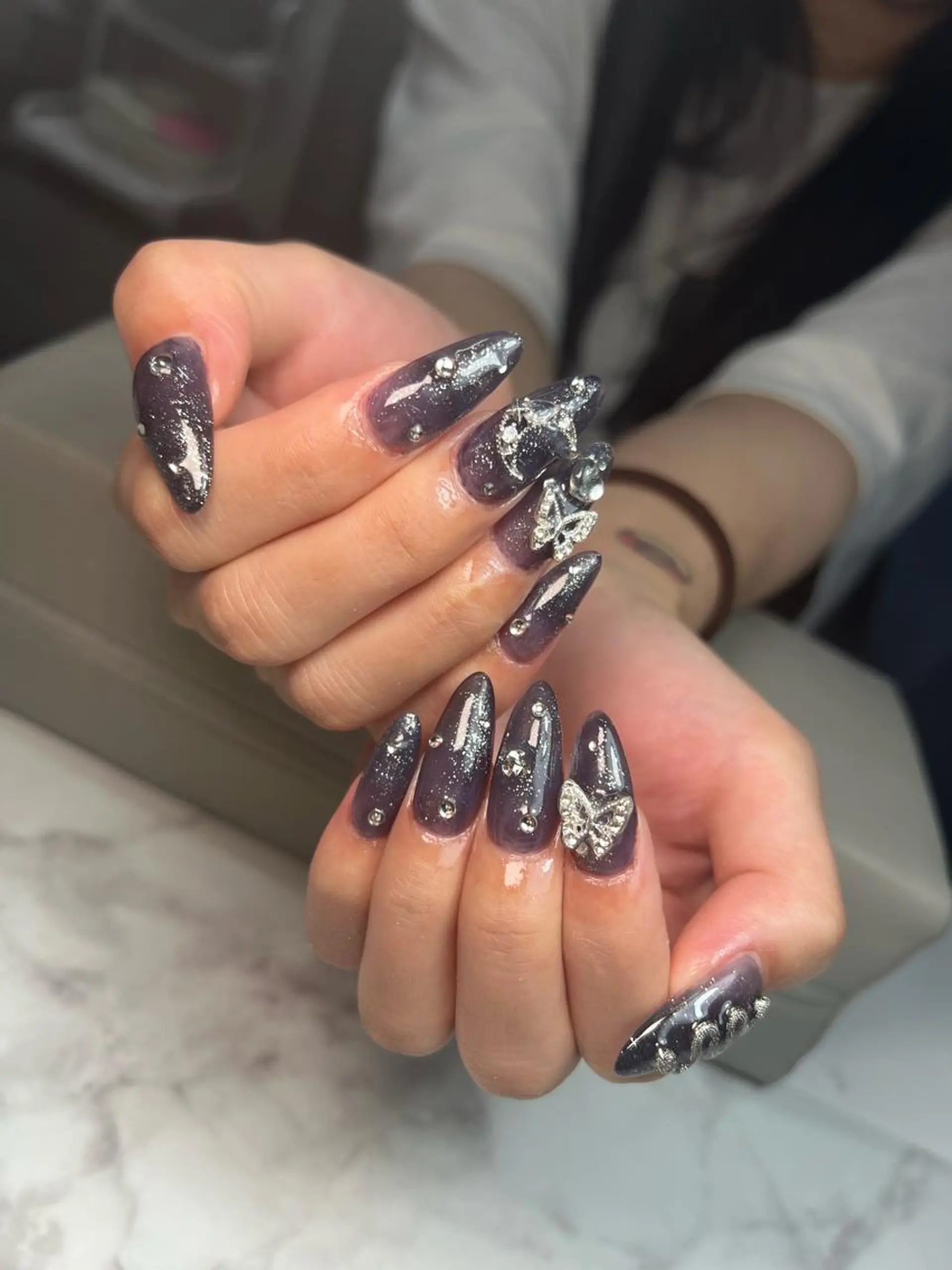 ネイル ハンドネイル Nail Salon L'arc所属・💊大阪/心斎橋 moni🧠のネイルデザイン