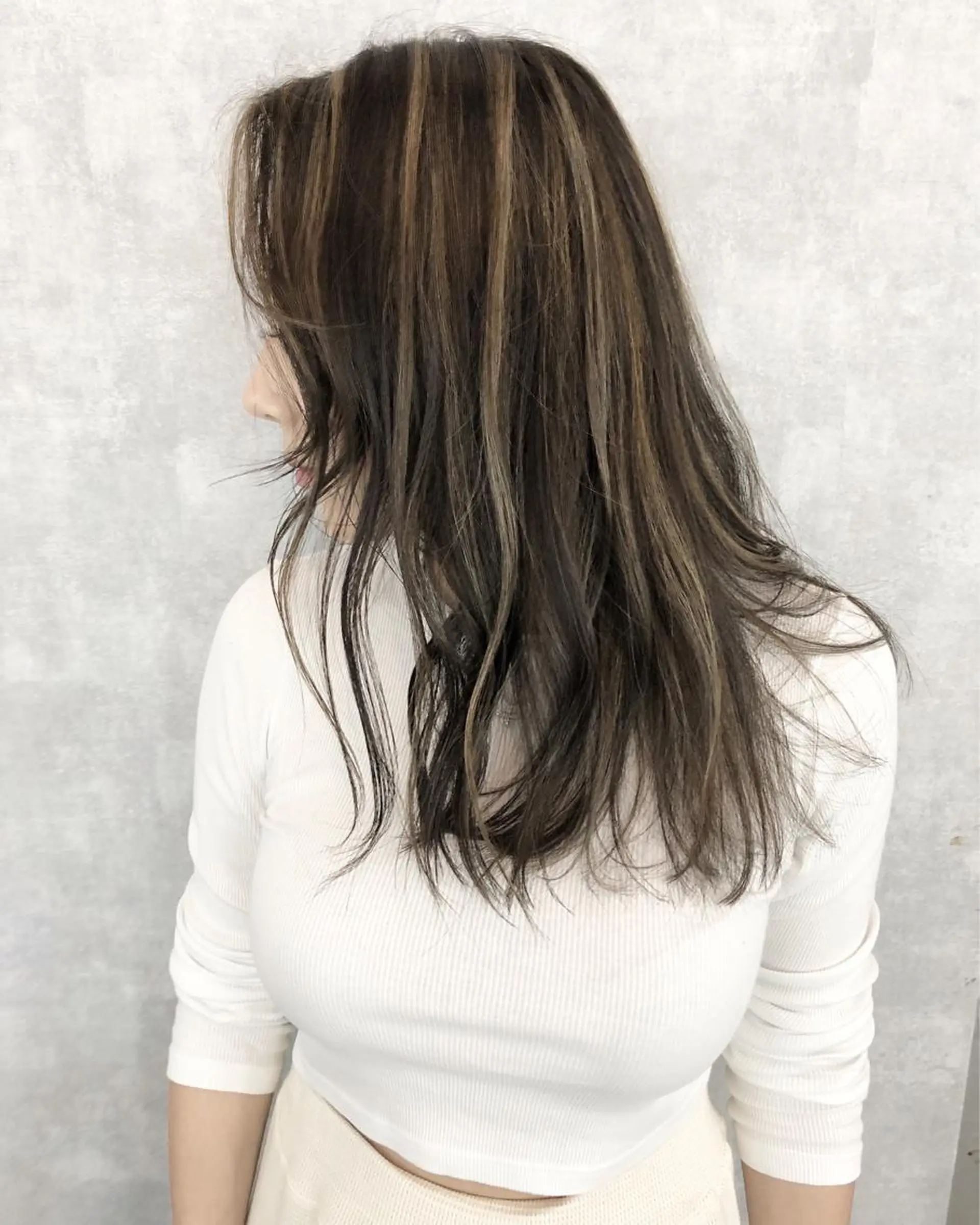 ロング カラー ハイライトカラー 外国人風カラー ハイライト レイヤーカット BLend 渋谷のヘアスタイル