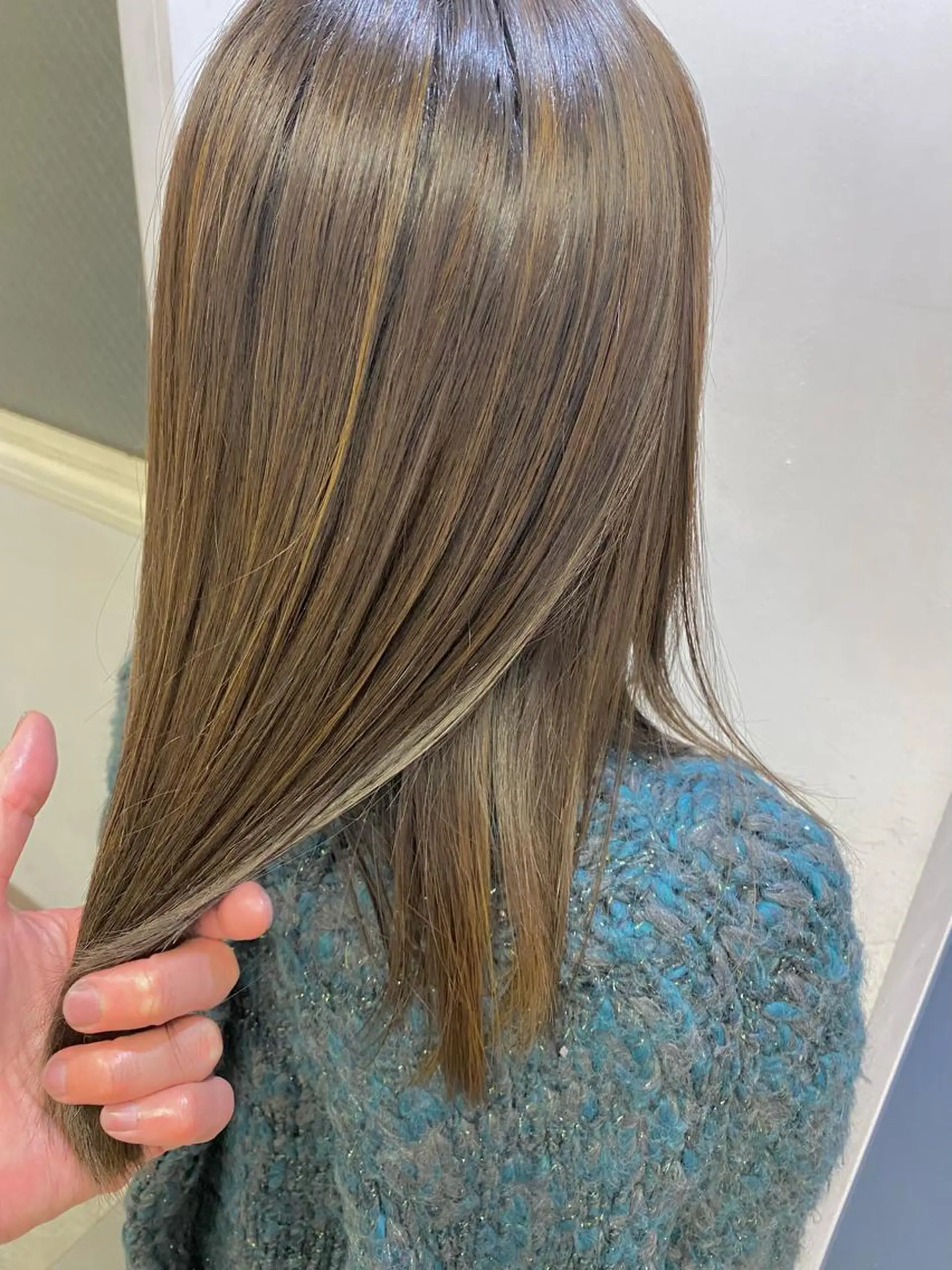 ロング 西尾 隆介のヘアスタイル