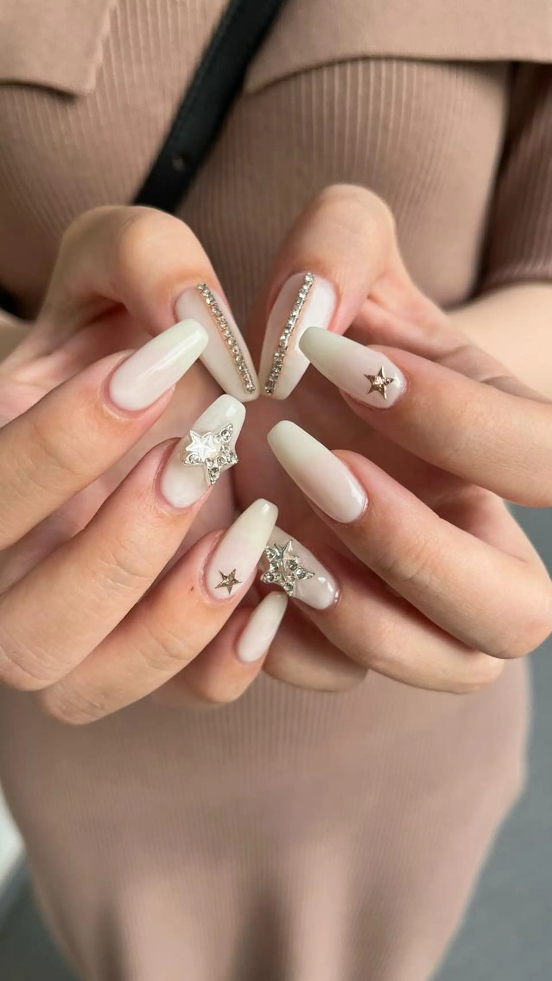 ネイル ハンドネイル フットネイル Nailsalon Fave/Rinaのネイルデザイン