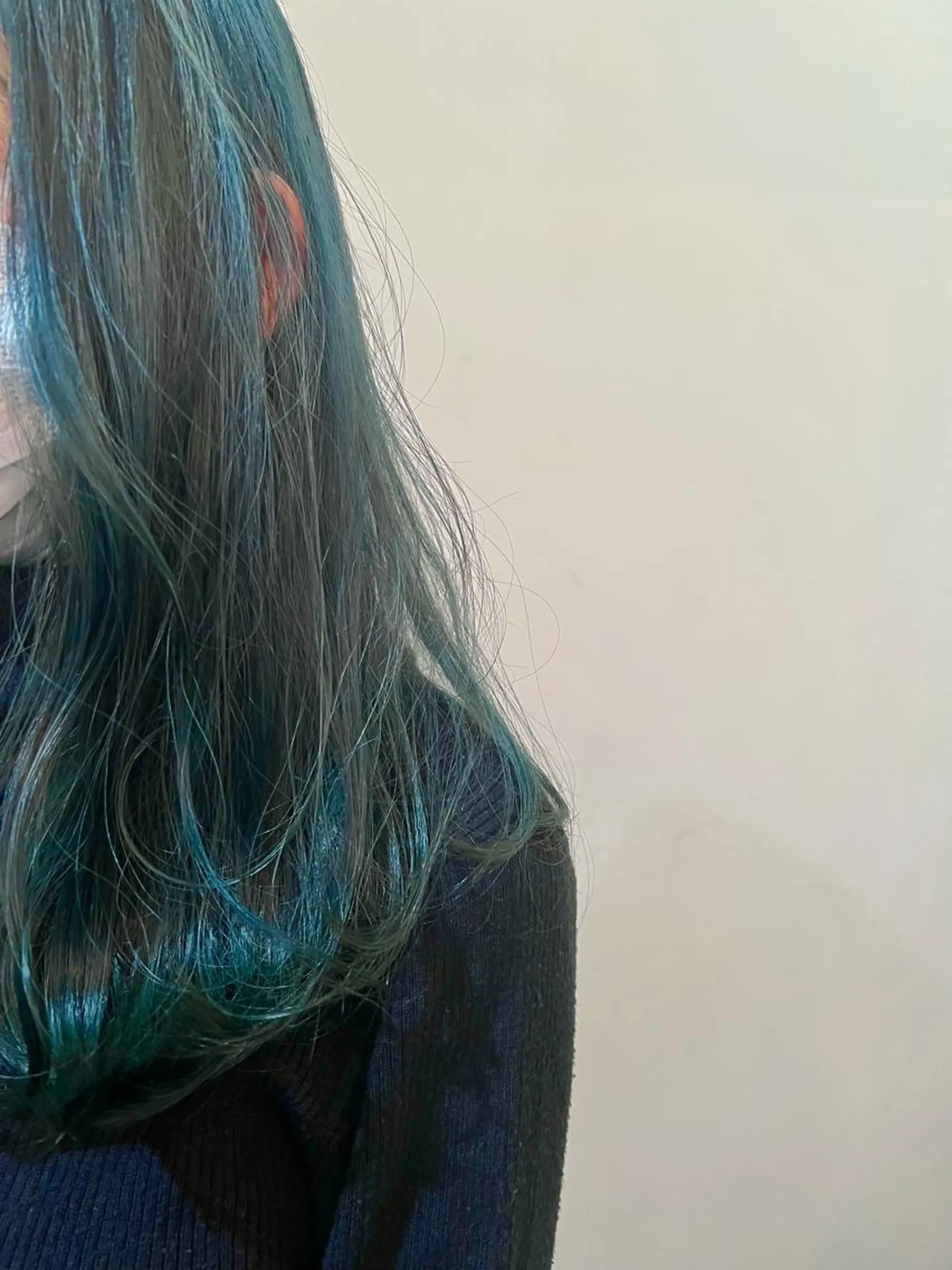 セミロング レイヤーカット✂️ 透明感カラー🫧栄のヘアスタイル