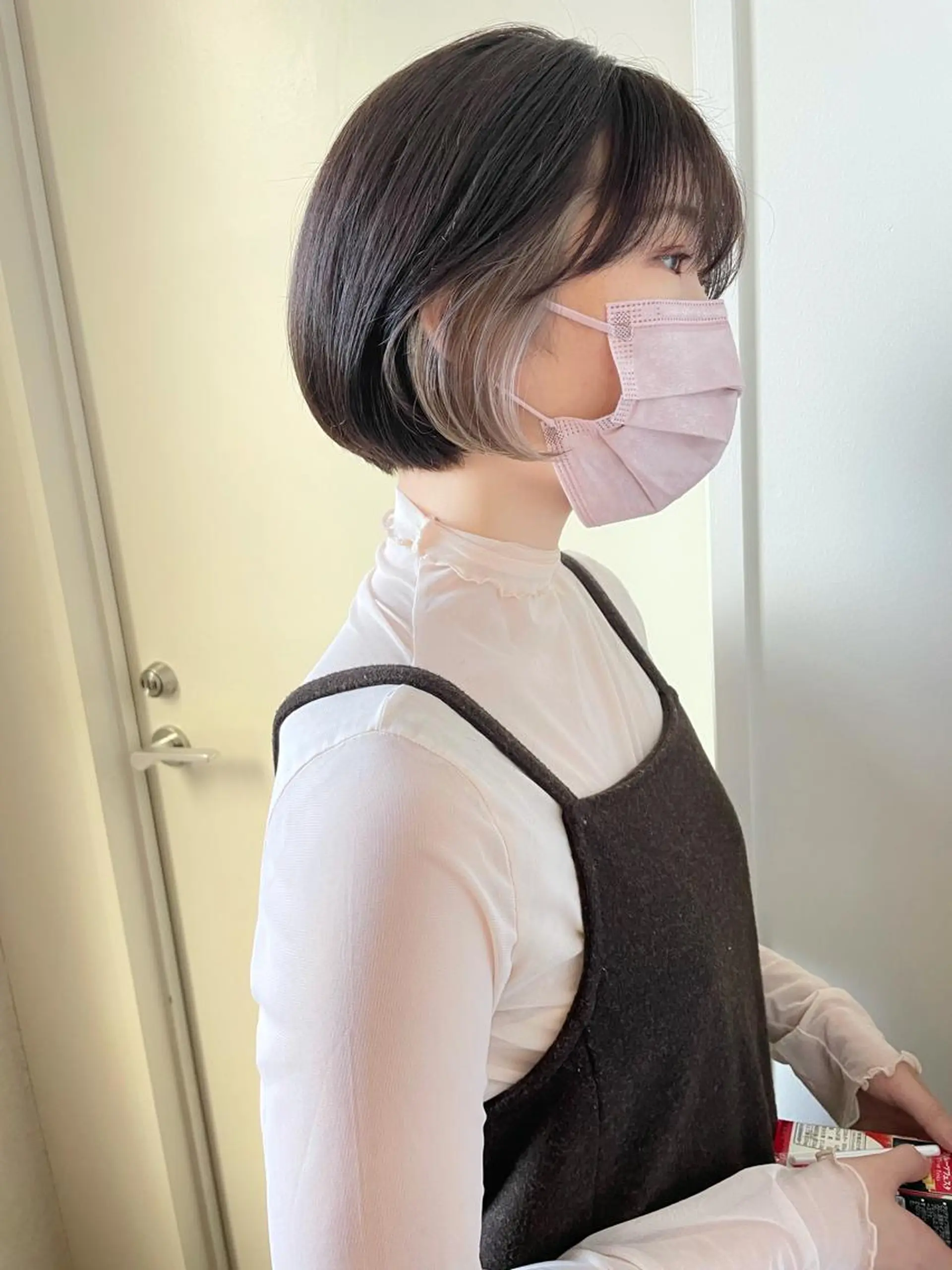 ショート カラー アッシュ 黒髪 ブリーチ ブラウンカラー ハイライトカラー カット ヘアカラー トリートメント 江上拓郎/ショート /酸性ストレートのヘアスタイル