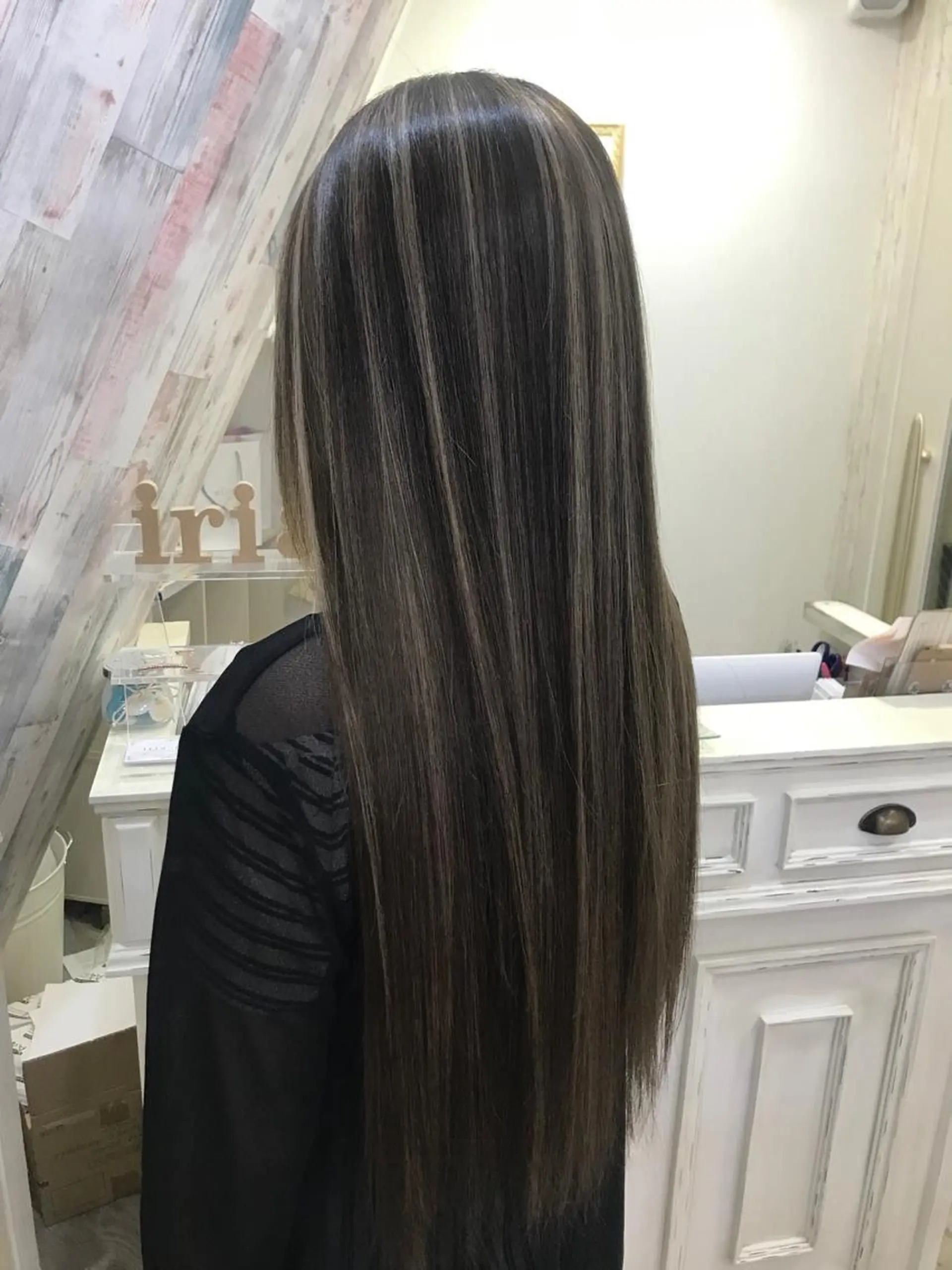 ロング カラー 前髪カット無料🎉 髪質改善✨影山湧市のヘアスタイル