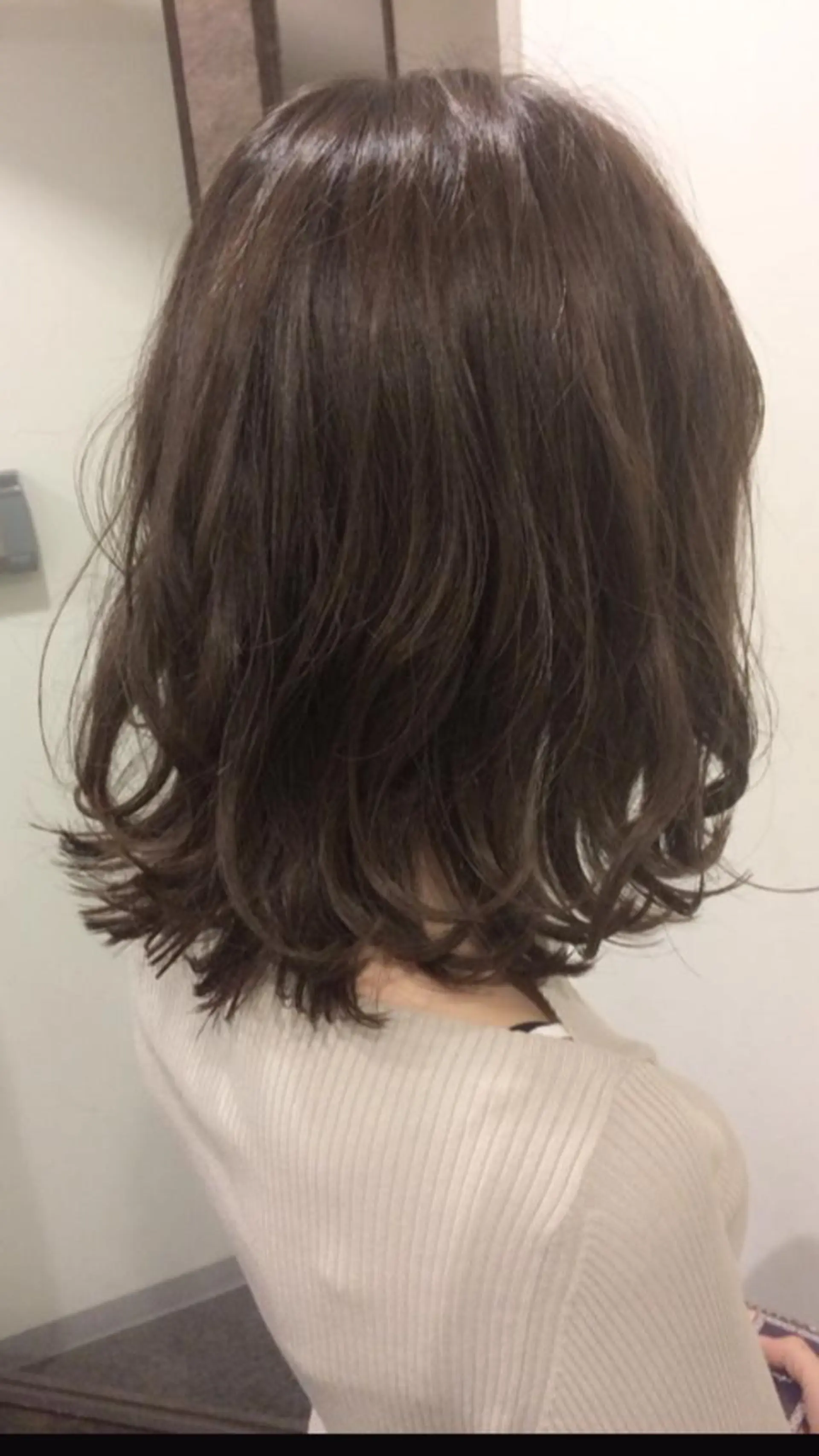 ミディアム カット ヘアカラー トリートメント 艶髪/韓国レイヤー イノウエヒロキのヘアスタイル