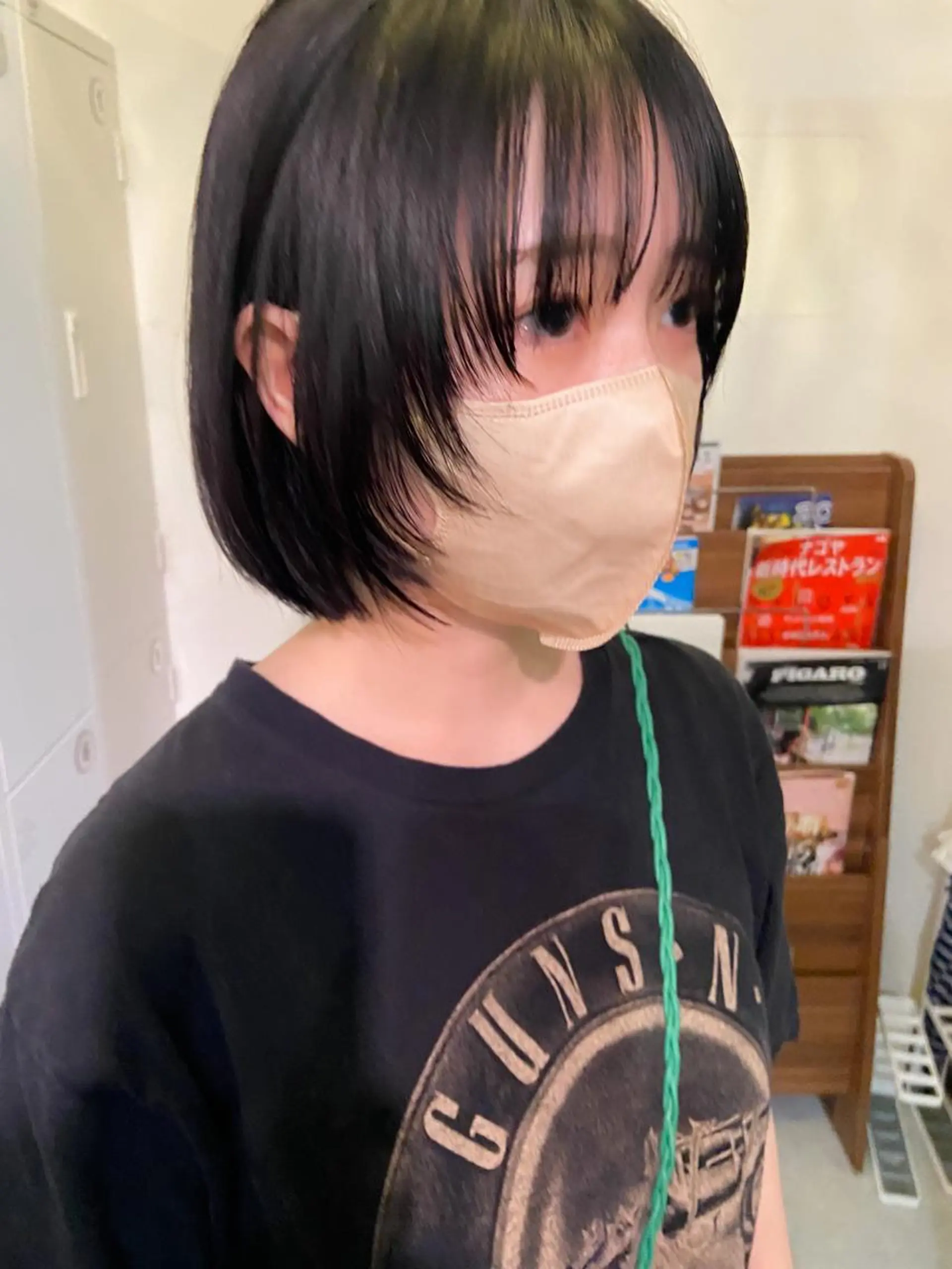 ショート カラー 田中 あやなのヘアスタイル