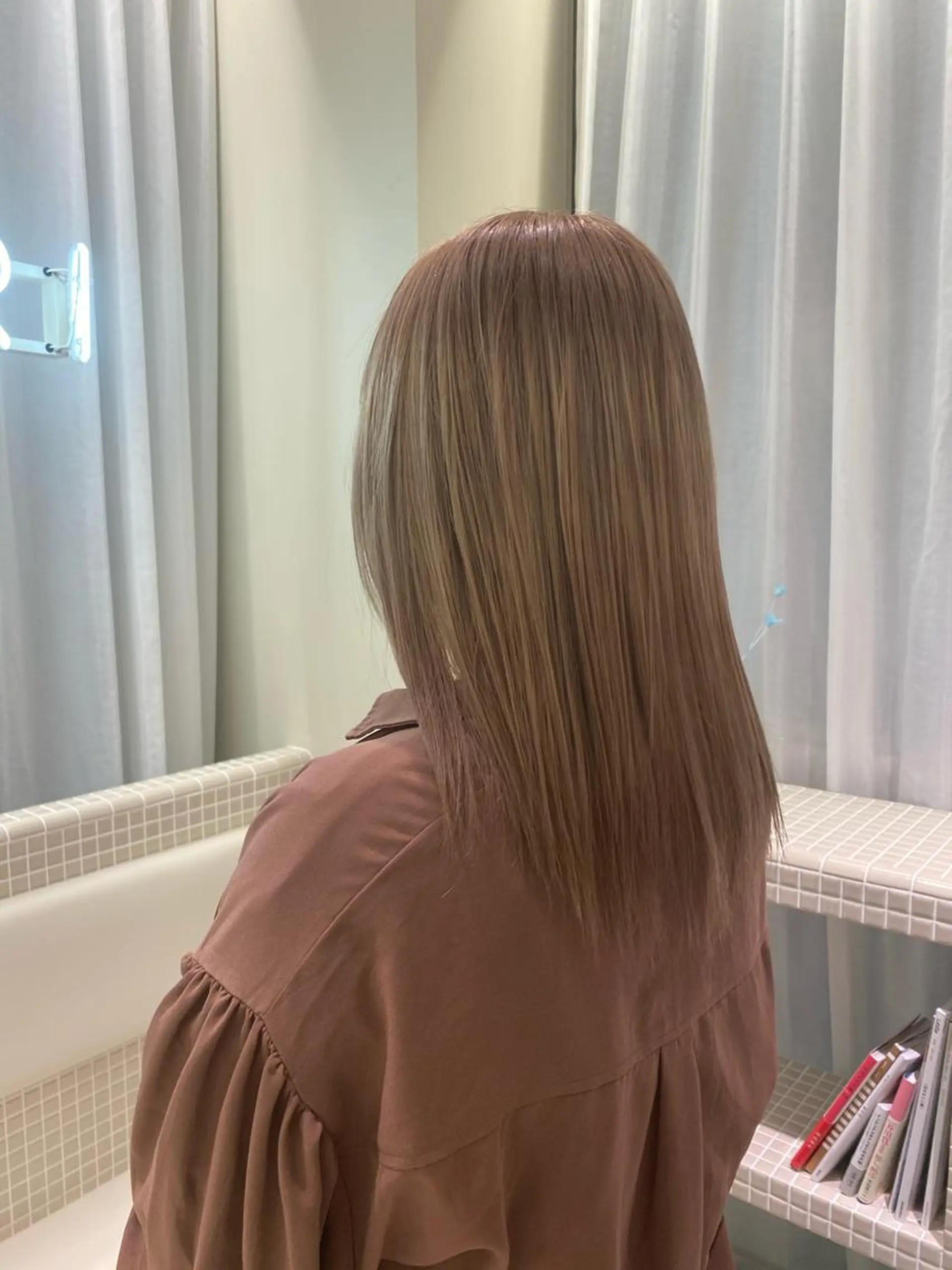 カラー qpula所属・qpula misuzuのヘアスタイル