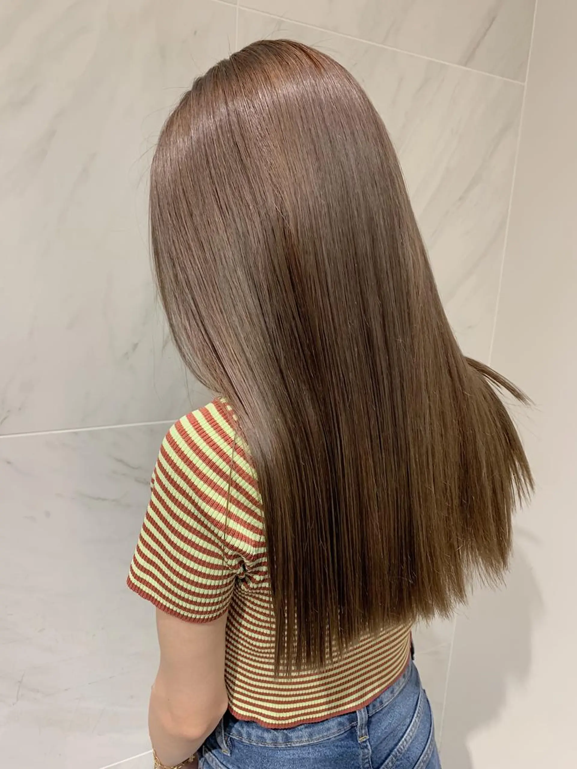 ロング カラー TENELE所属・チバ タクミのヘアスタイル