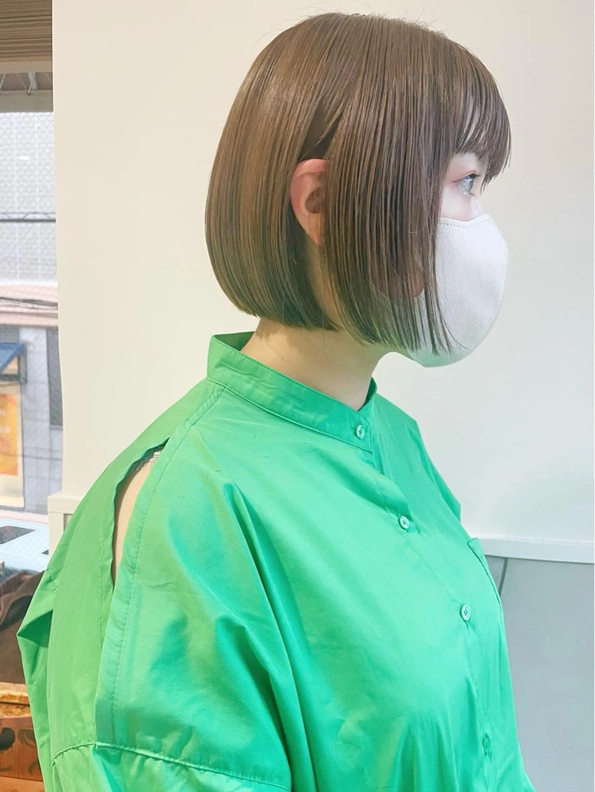 ショート カラー ベージュカラー ボブ カット ヘアカラー トリートメント 齋藤 咲のヘアスタイル