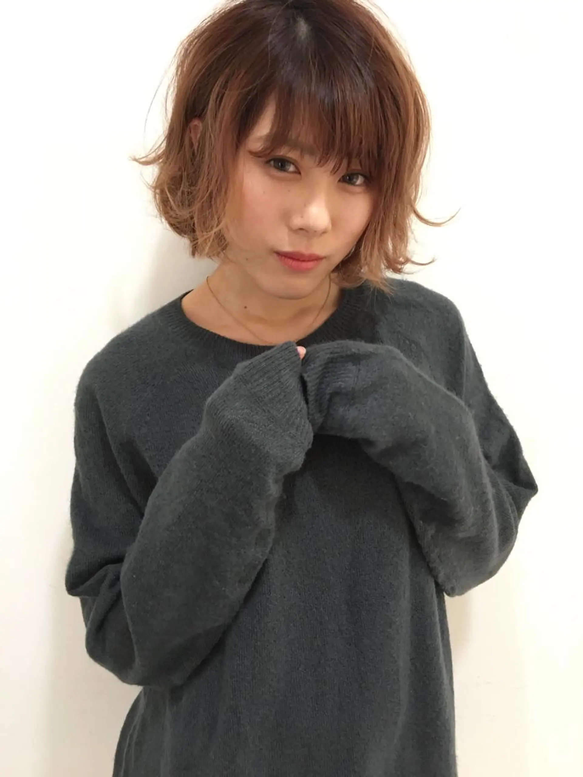 ミディアム カラー 店長/mao/ 前髪/顔周りカットのヘアスタイル