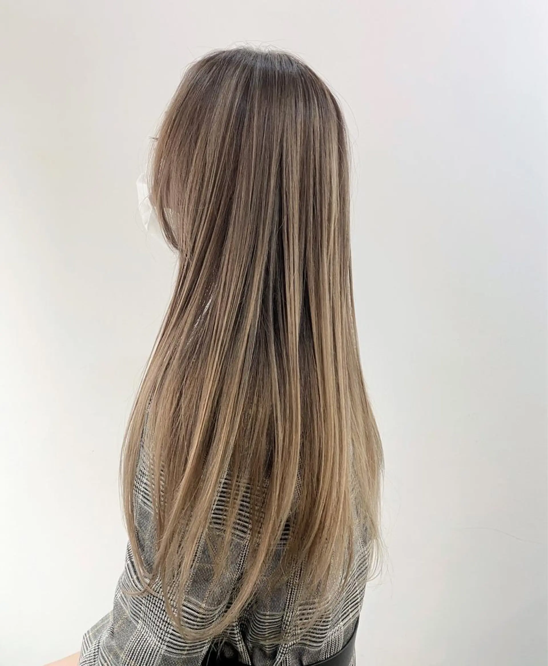 ロング カラー ヘアアレンジ 【公式】amble luxe池袋東口🩷のヘアスタイル