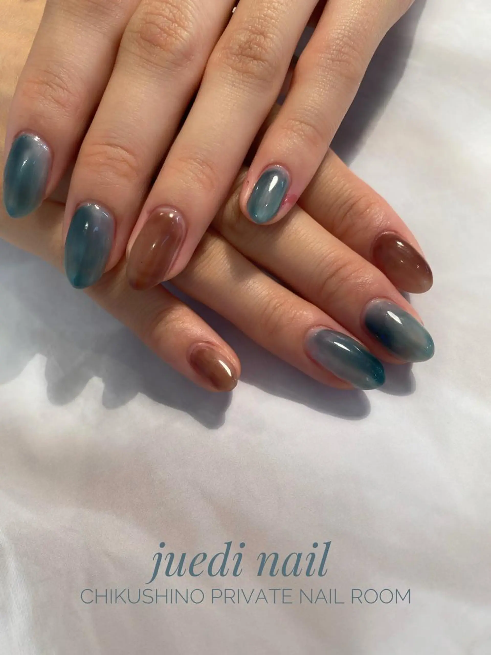 ネイル juedi nail(木曜日のネイル)所属・juedi nail 〜木曜日のネイル〜のネイルデザイン