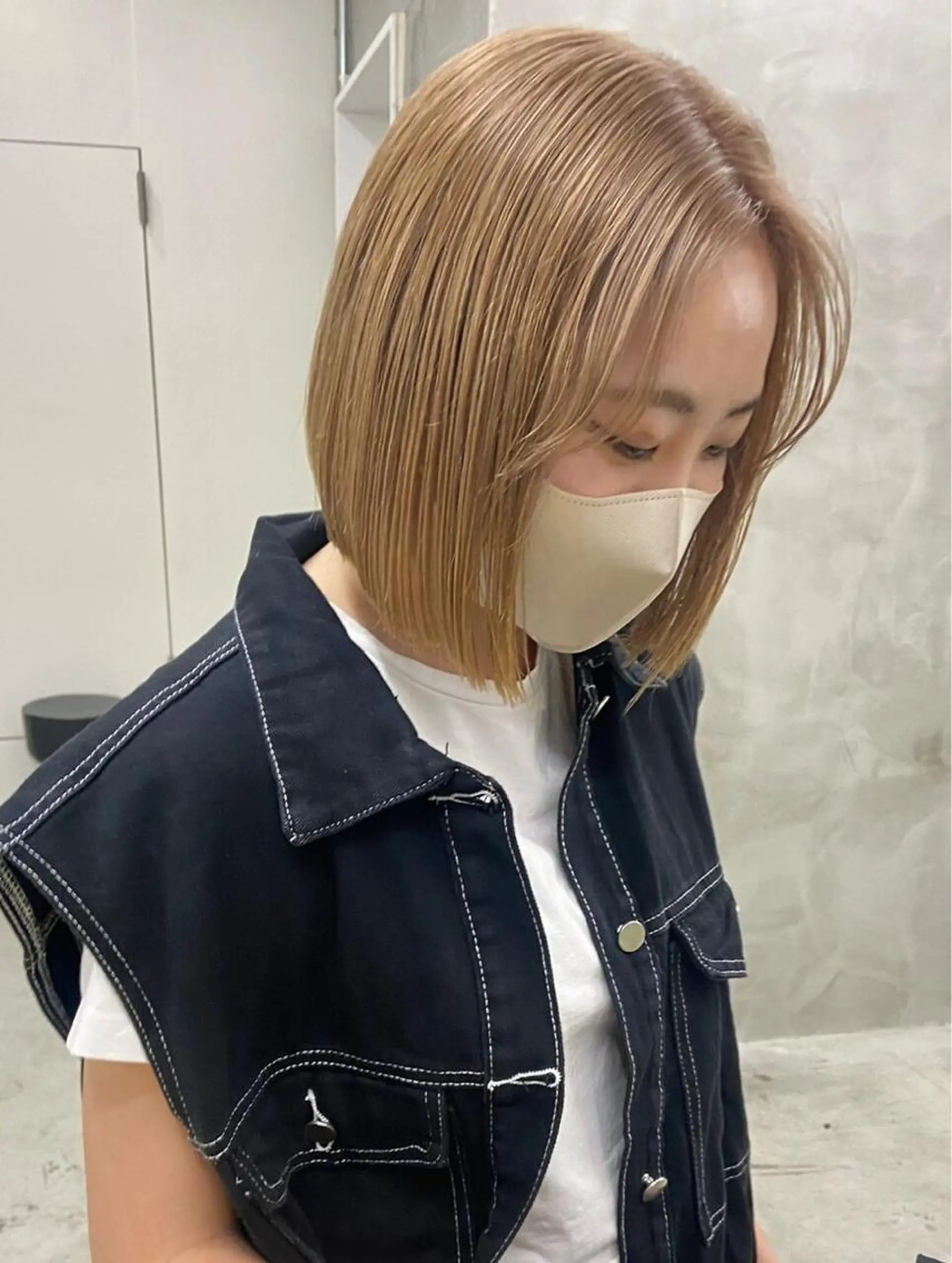 ミディアム カラー パーマ ヘアアレンジ メンズ ミディアムパーマ メンズバレイヤージュ メンズブリーチ センターパート フェードカット ヘアカラー トリートメント ハイトーン/レイヤー 🌸さくらのヘアスタイル