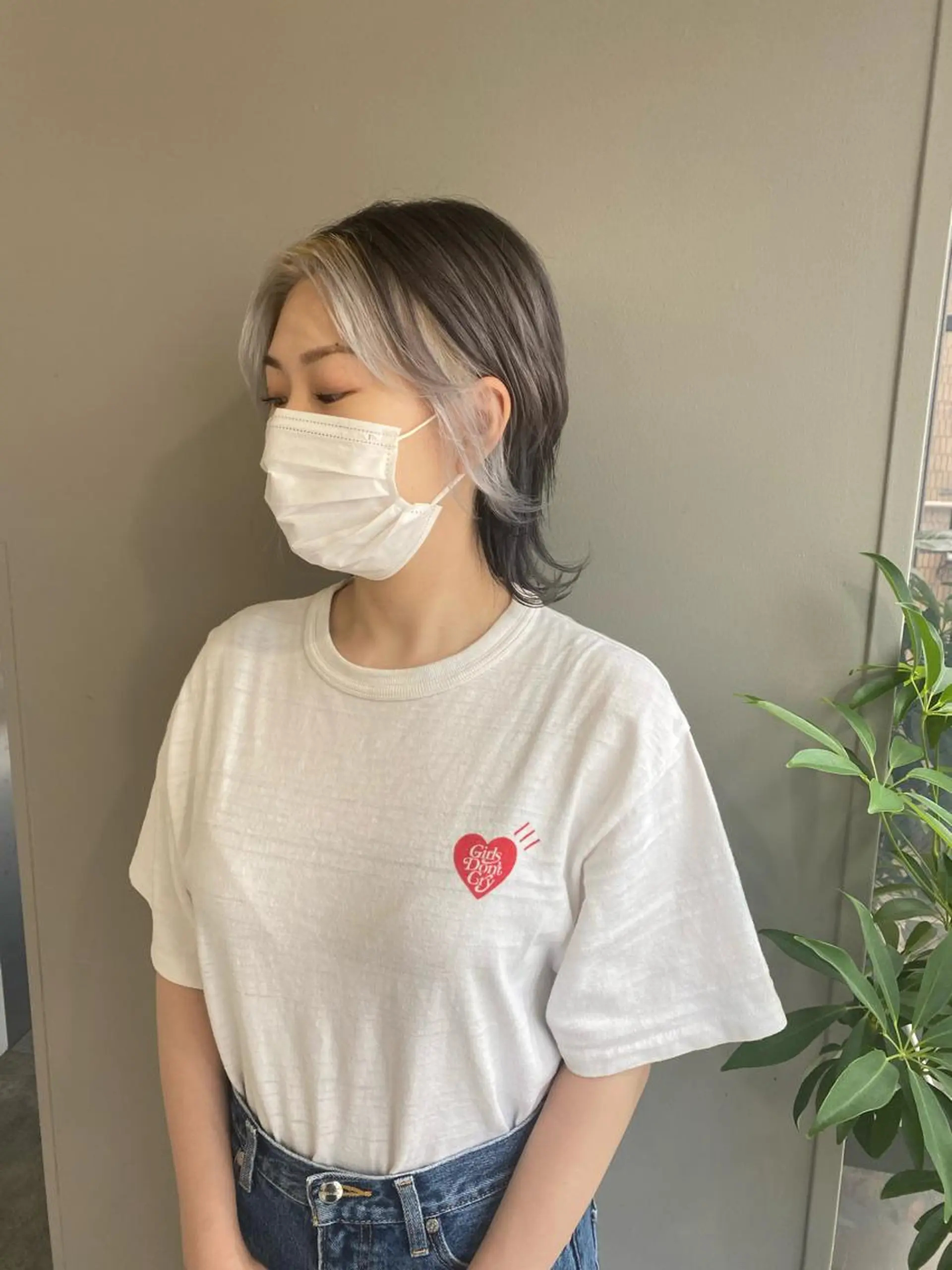 ショート カラー ヘアアレンジ ミストバング ブリーチ  フェイスフレーミング 顔周りカット ヘアカラー ボブ /ニュアンス/ satomi🧸💖のヘアスタイル