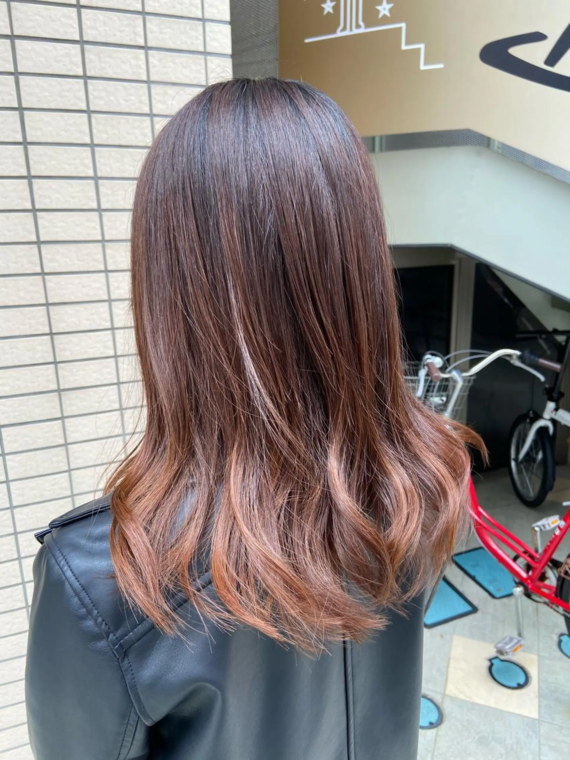 ロング 菊地 美憂のヘアスタイル