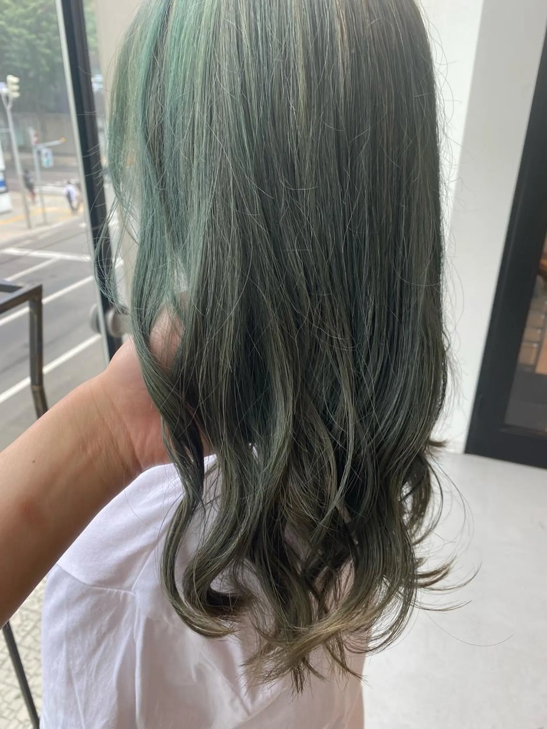 カラー ブリーチ 韓国ヘア/艶髪🎀 宮川みほのヘアスタイル