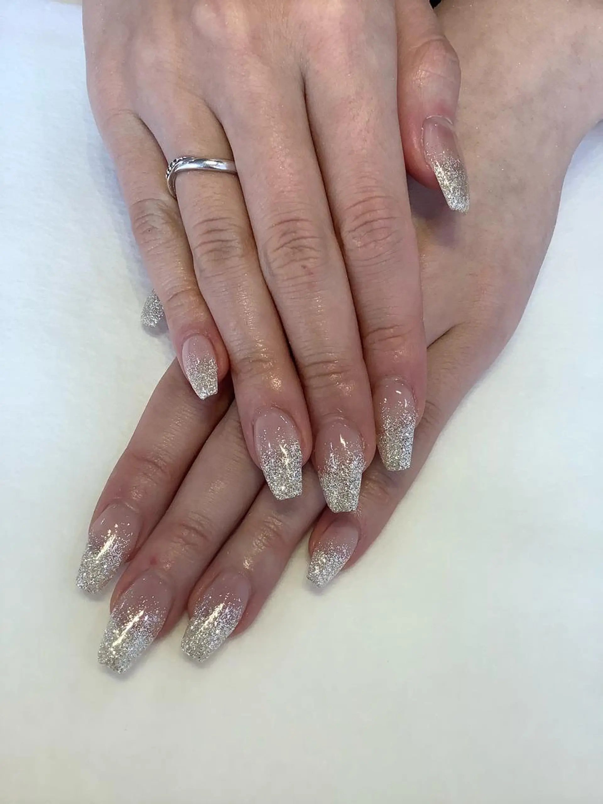 ネイル ハンドネイル 💎🐰 saki. m 🐰💎のネイルデザイン