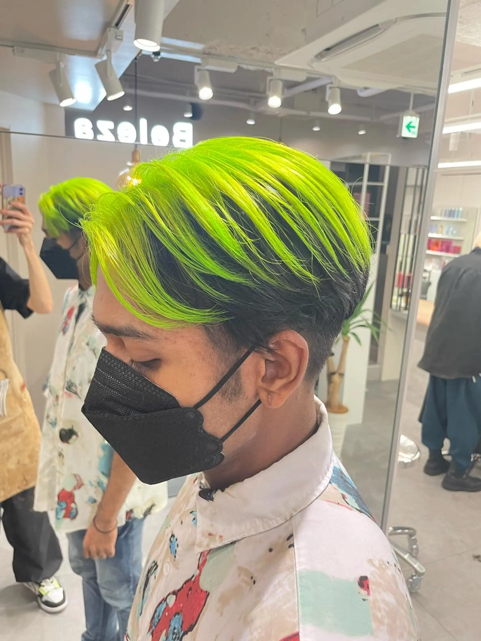 ミディアム カラー メンズ ブリーチ特化 ハイトーンRYOYAのヘアスタイル