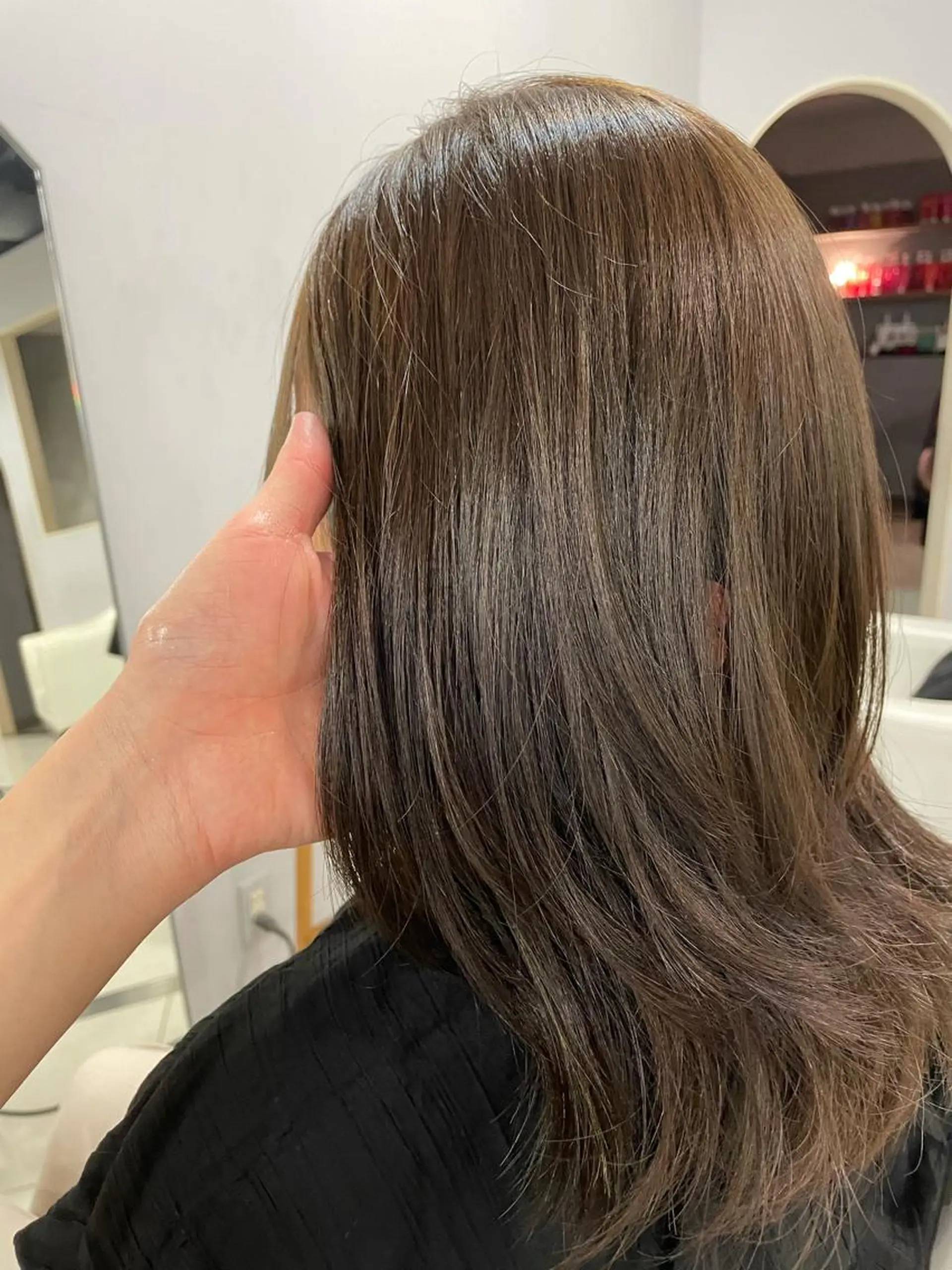 ミディアム カラー ブラウンカラー オリーブブラウン 吉田一輝 外国人パーマのヘアスタイル