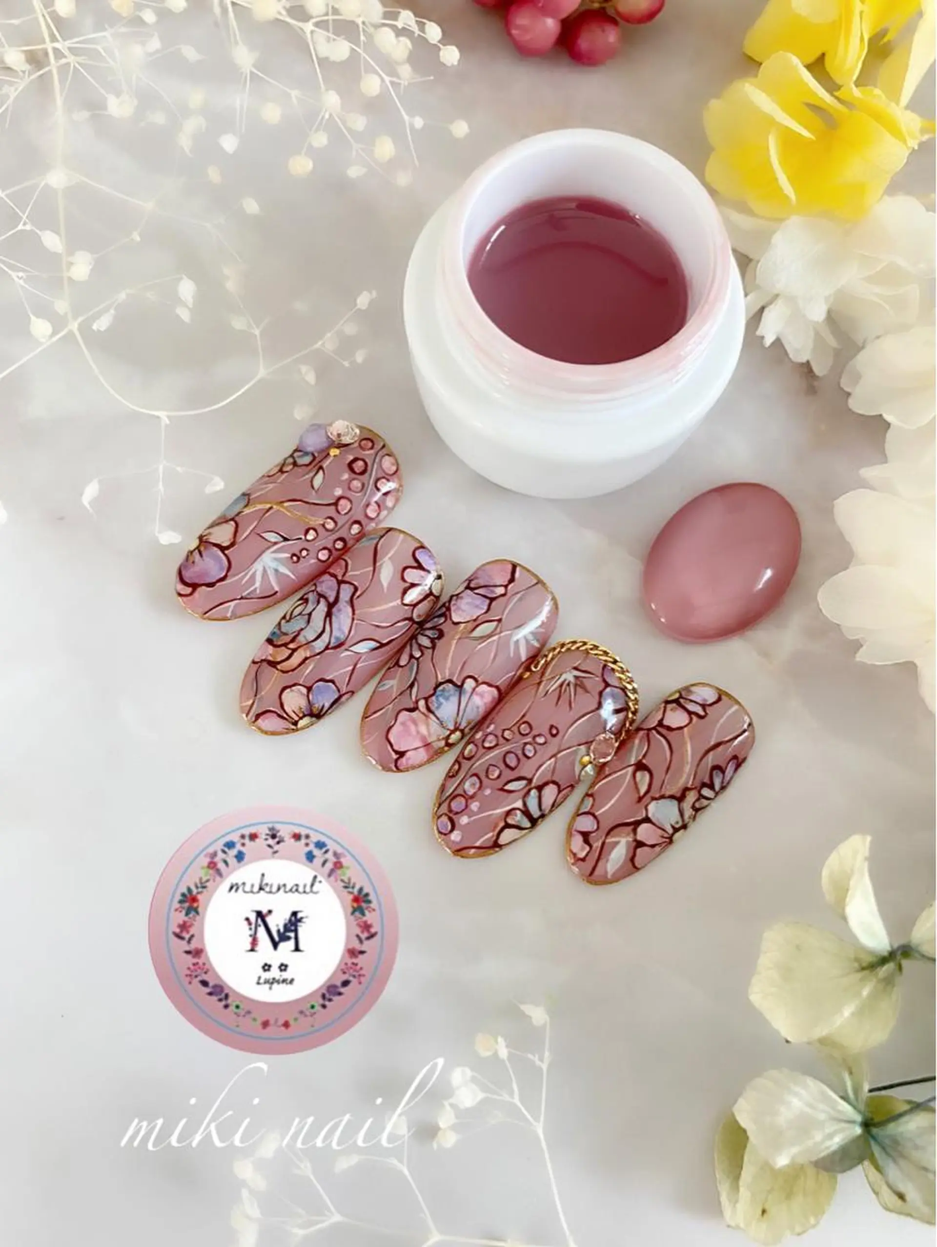 ネイル アートネイル ブルー オフィスネイル ピンク ピンクベージュ yuko （ネイリスト）のネイルデザイン