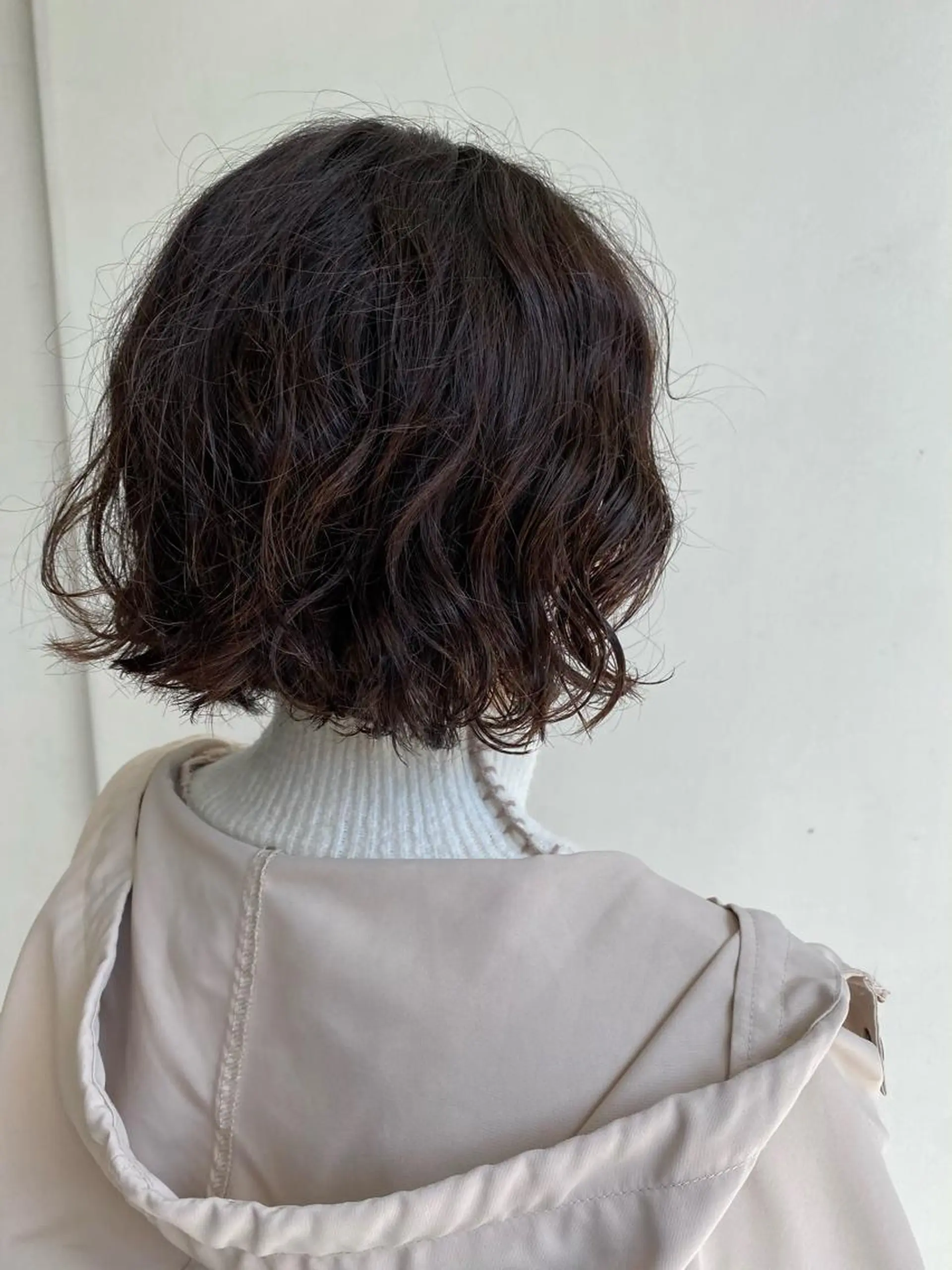 ショート パーマ くせ毛 les baladins du miroir所属・🍃YURI 🍃のヘアスタイル