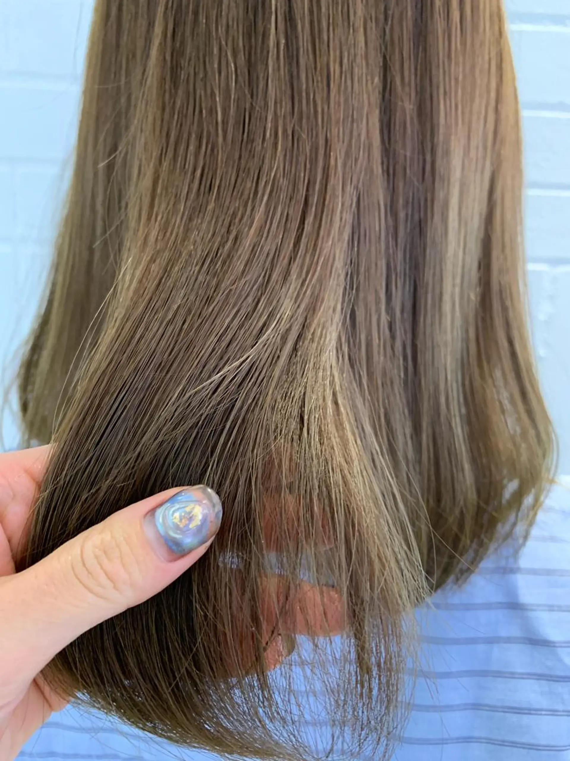 セミロング カラー ベージュカラー ブリーチ ブリーチなしカラー オリーブベージュ ﾚｲﾔｰ🩵透明感 ೀユイ🌙のヘアスタイル