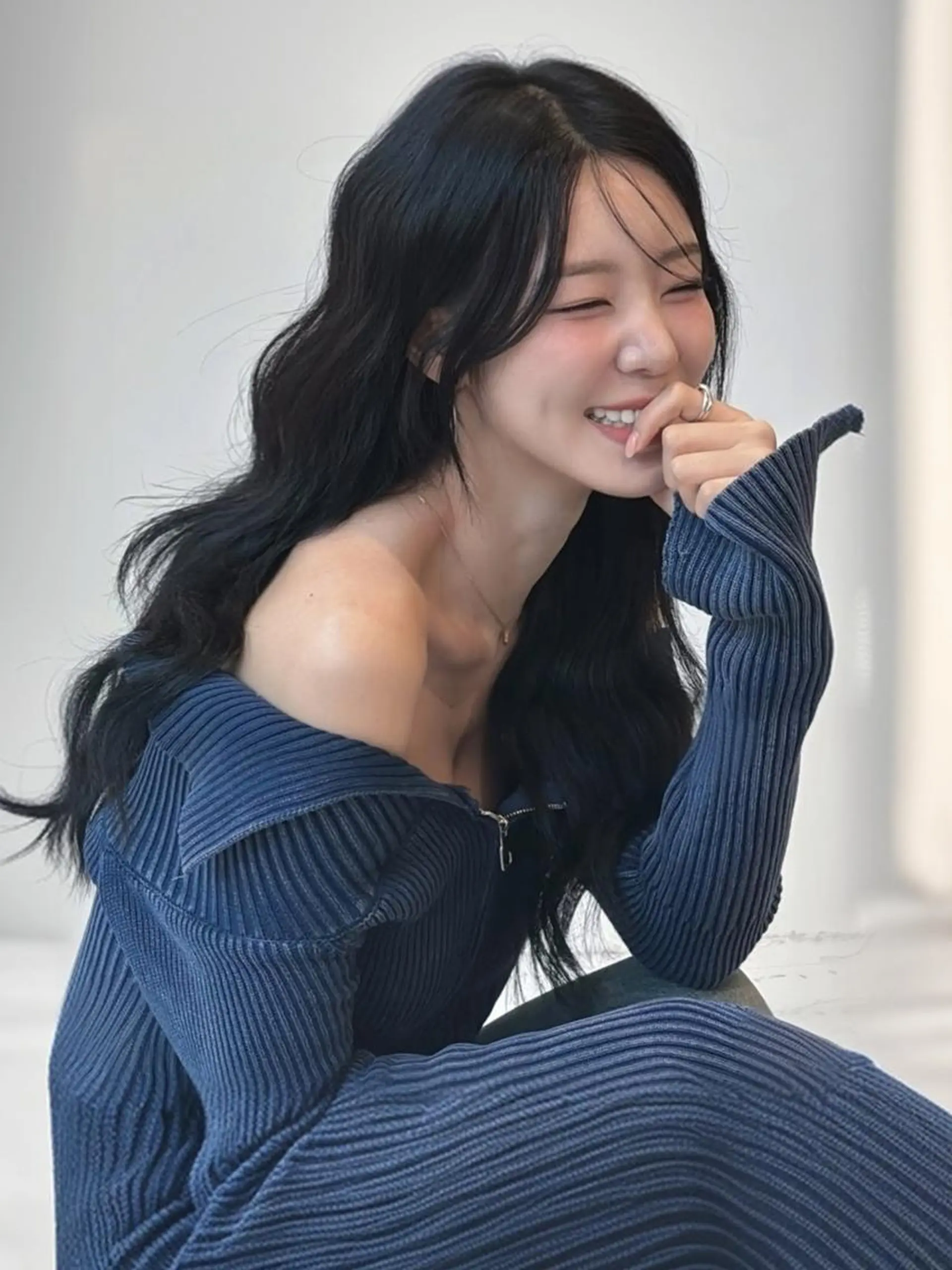 ロング カラーエクステ 大阪梅田徒歩7分のヘアスタイル