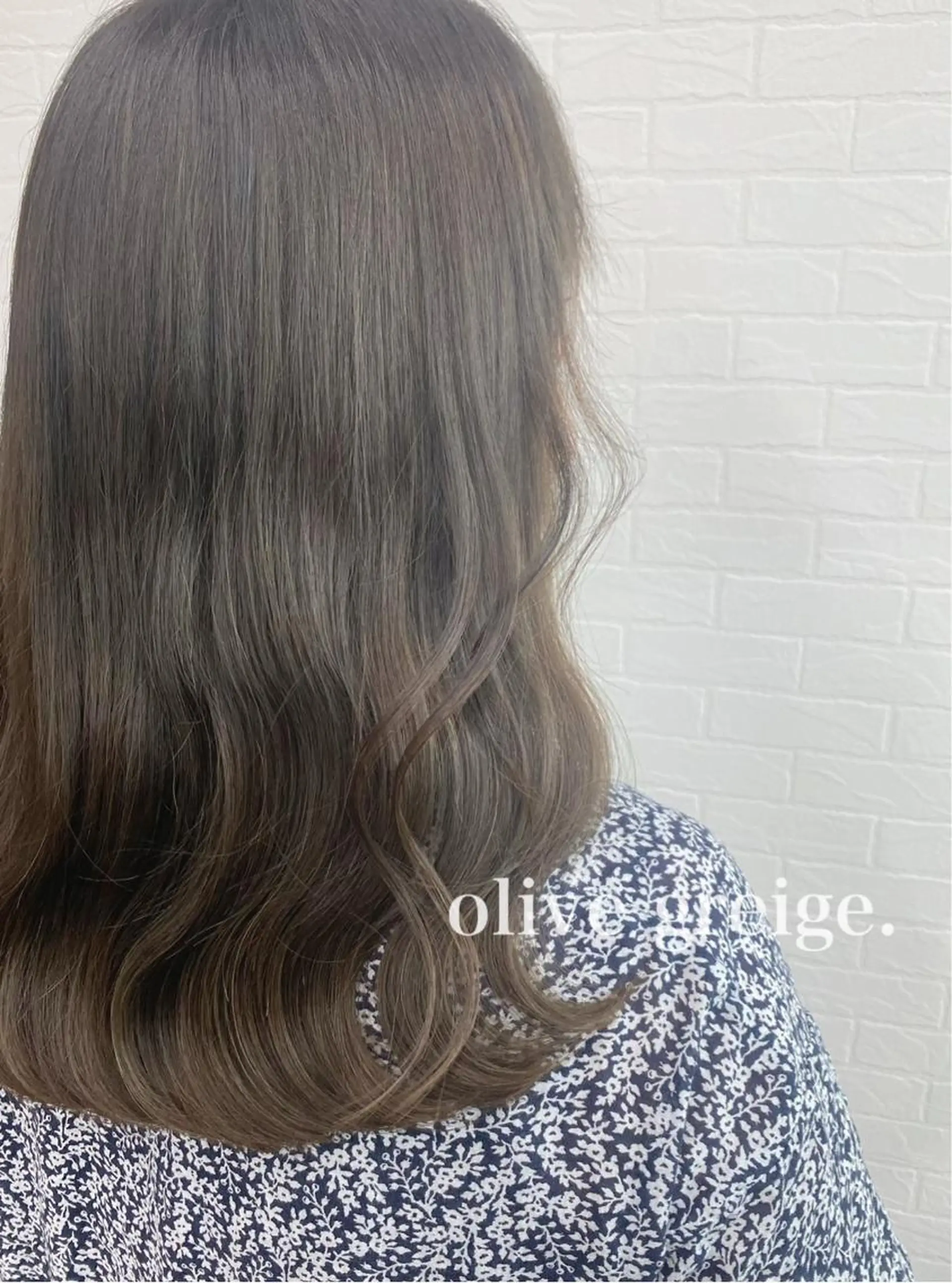 セミロング カラー GRANLUSSO 〜グランルッソ駅前店所属・木口 嘉美のヘアスタイル