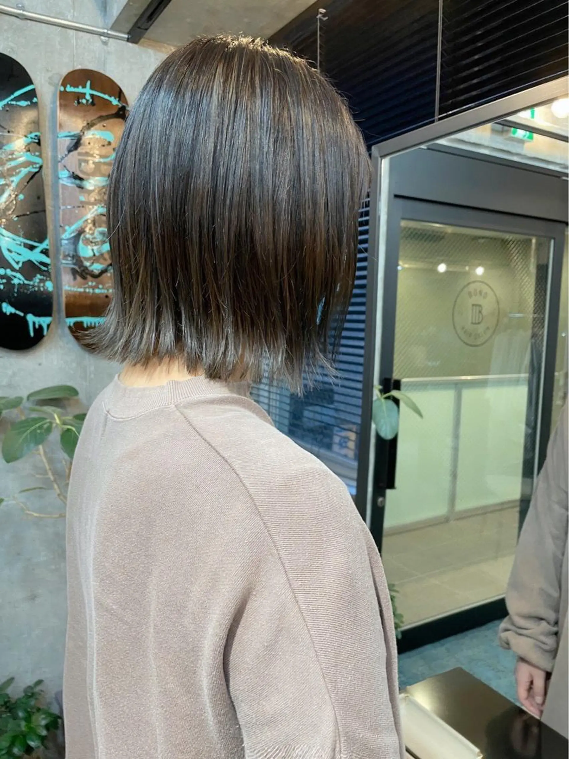 ショート カラー グレージュ カット ヘアカラー HIROKI ” stylistのヘアスタイル