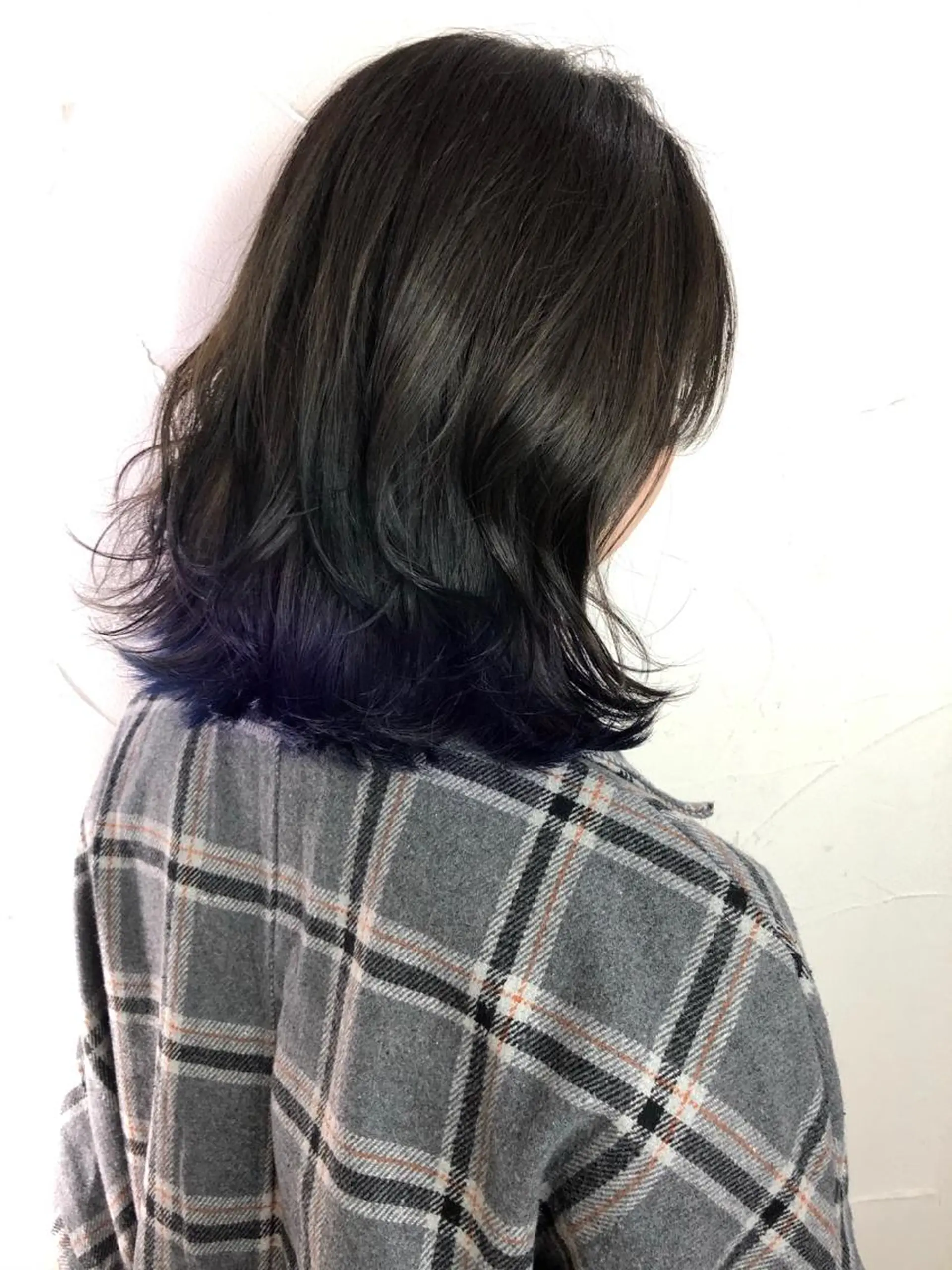 ミディアム カラー パープルカラー 西山梨々【12/1〜 産休を頂きます🎀】のヘアスタイル