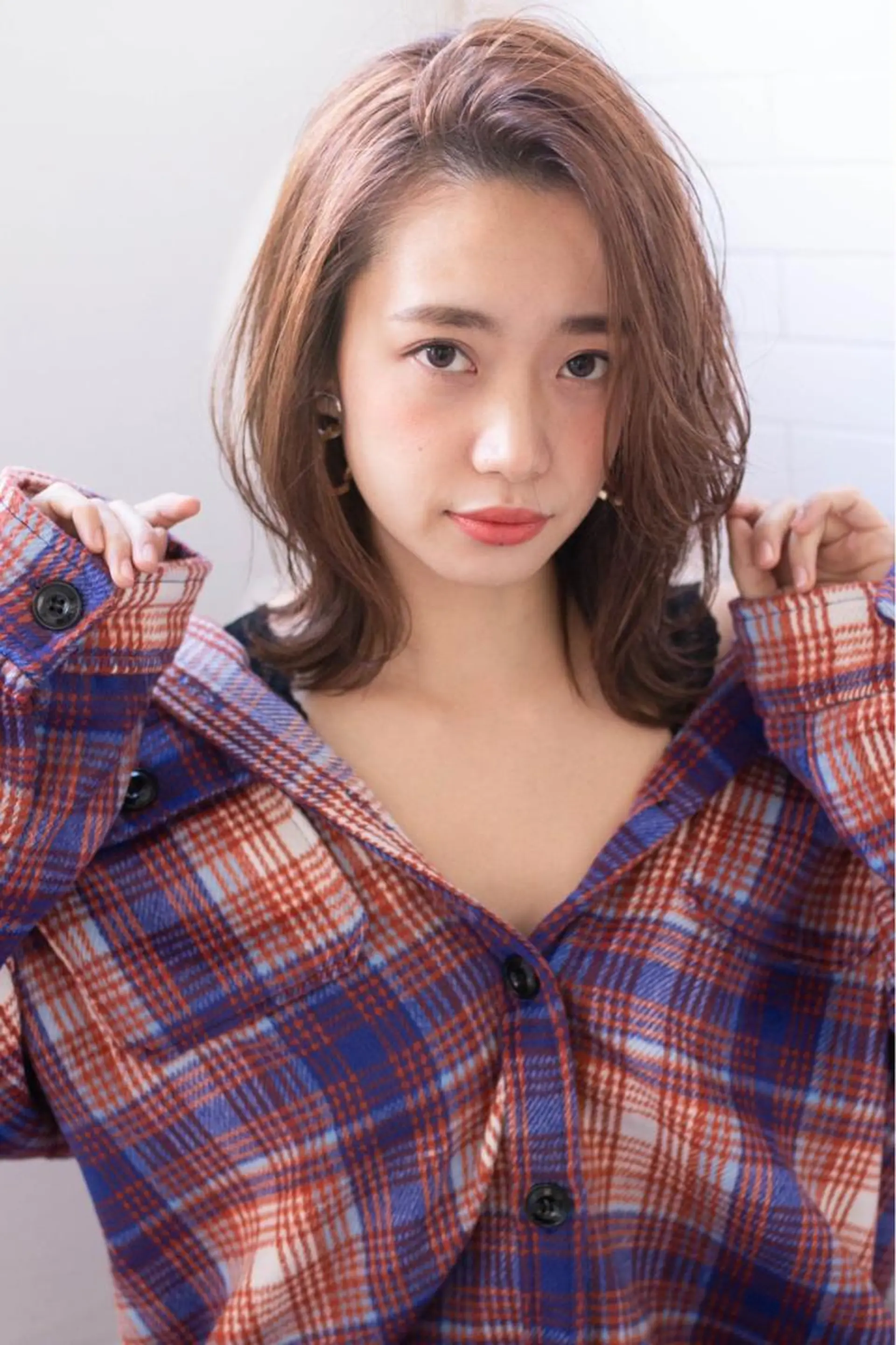 ミディアム カット ヘアカラー トリートメント CLAN クランのヘアスタイル