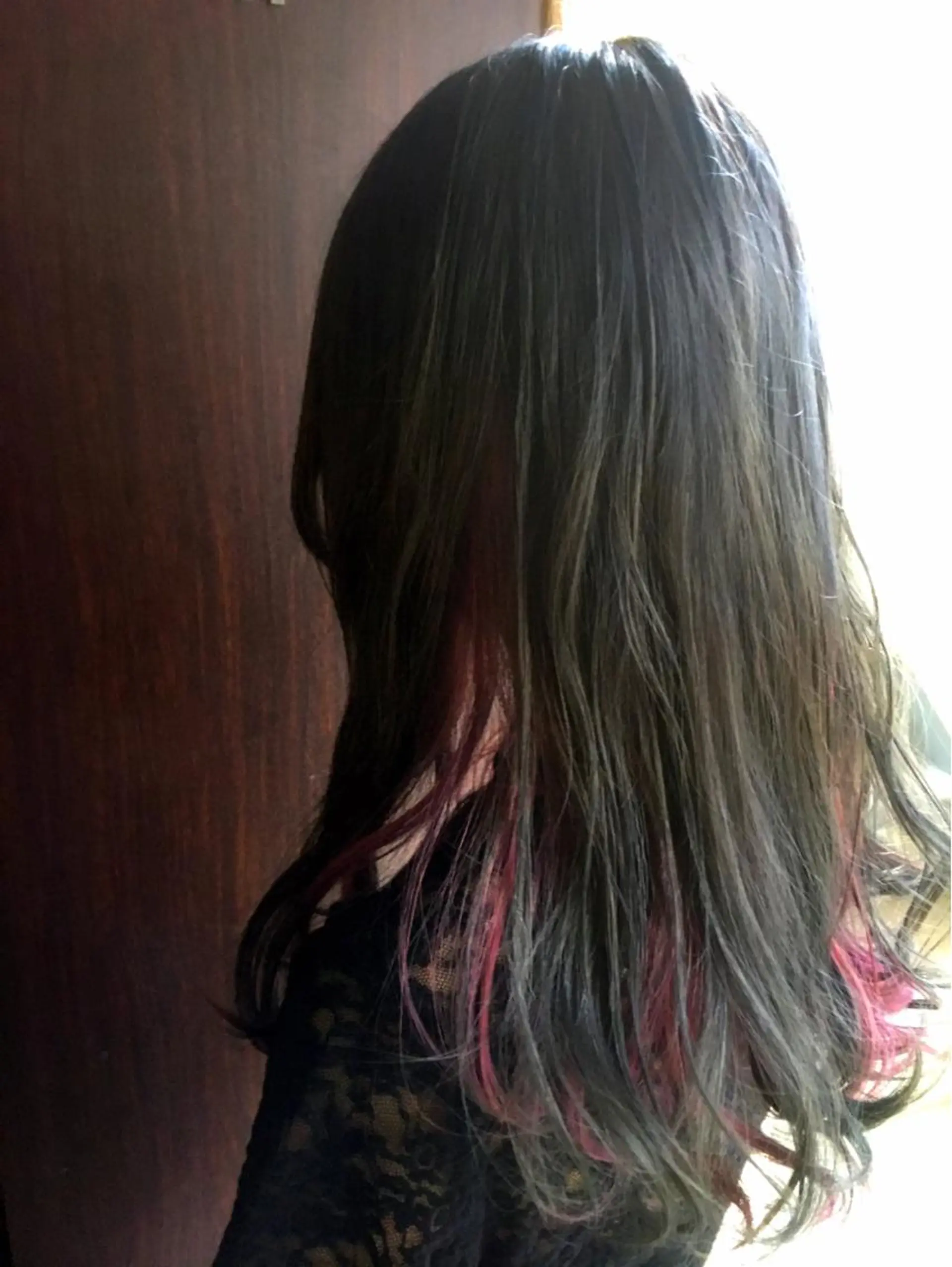 ロング カラー しのはら まどかのヘアスタイル