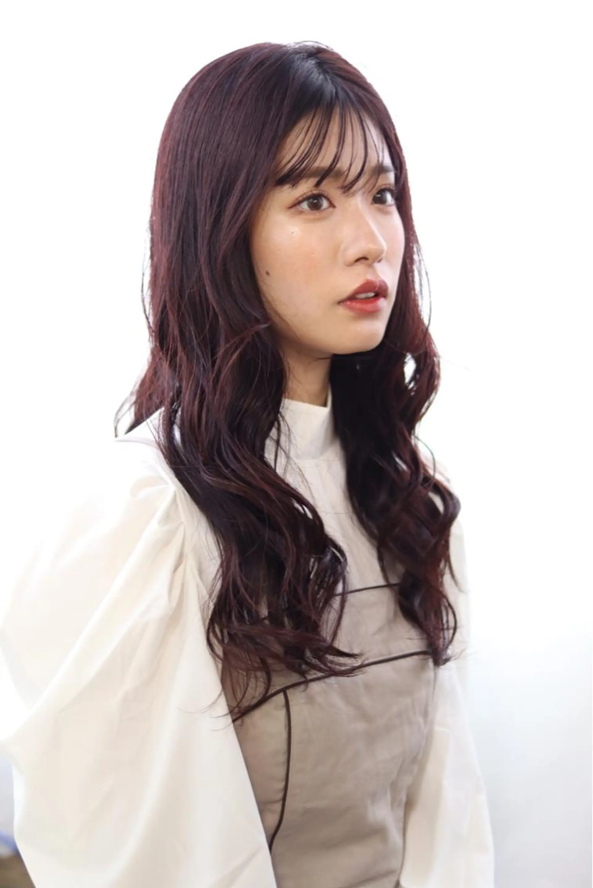 セミロング 透明感カラー⭐️ 田嶋麗奈のヘアスタイル