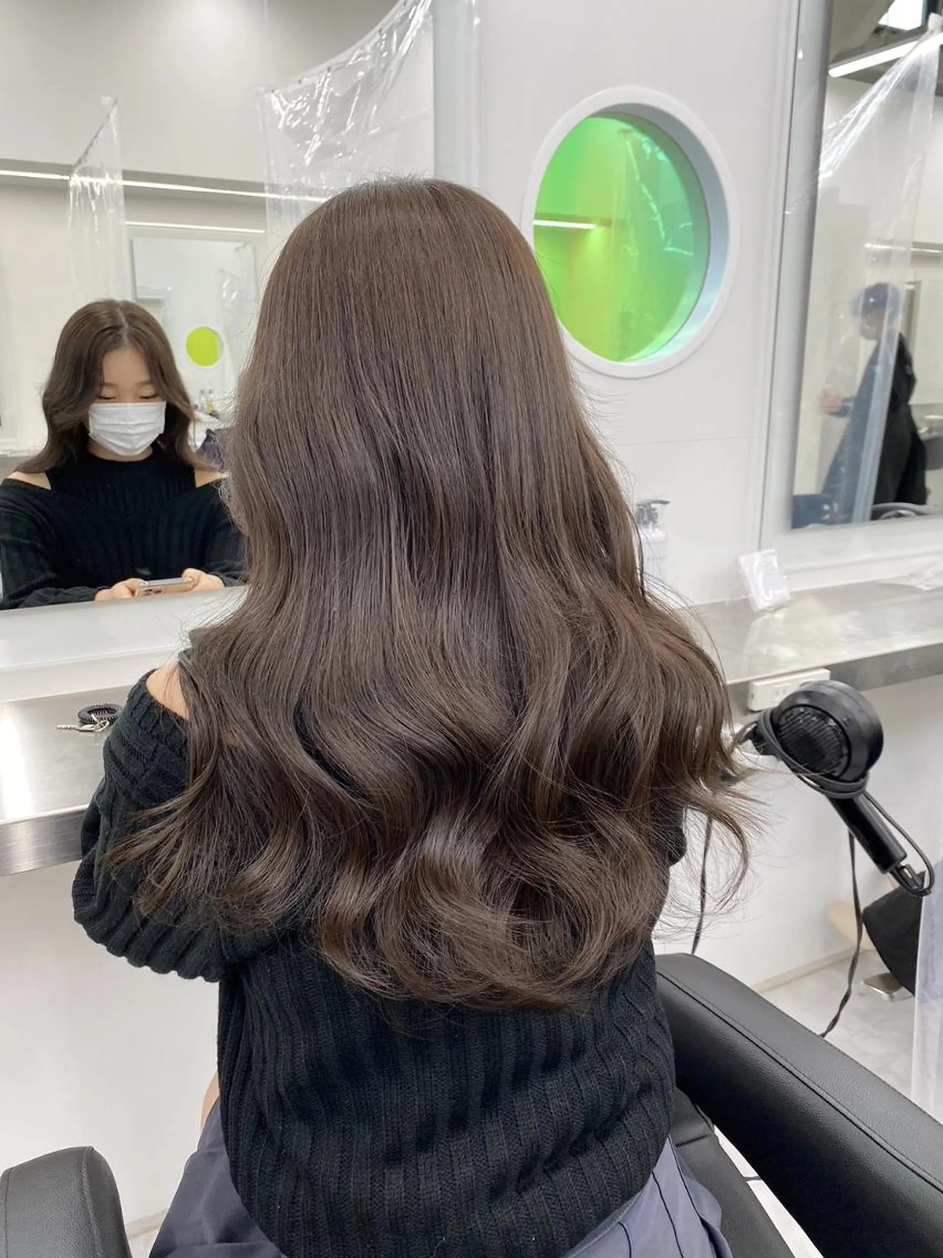 カラー ブリーチなしモテヘア 🤍REN🤍🪄のヘアスタイル