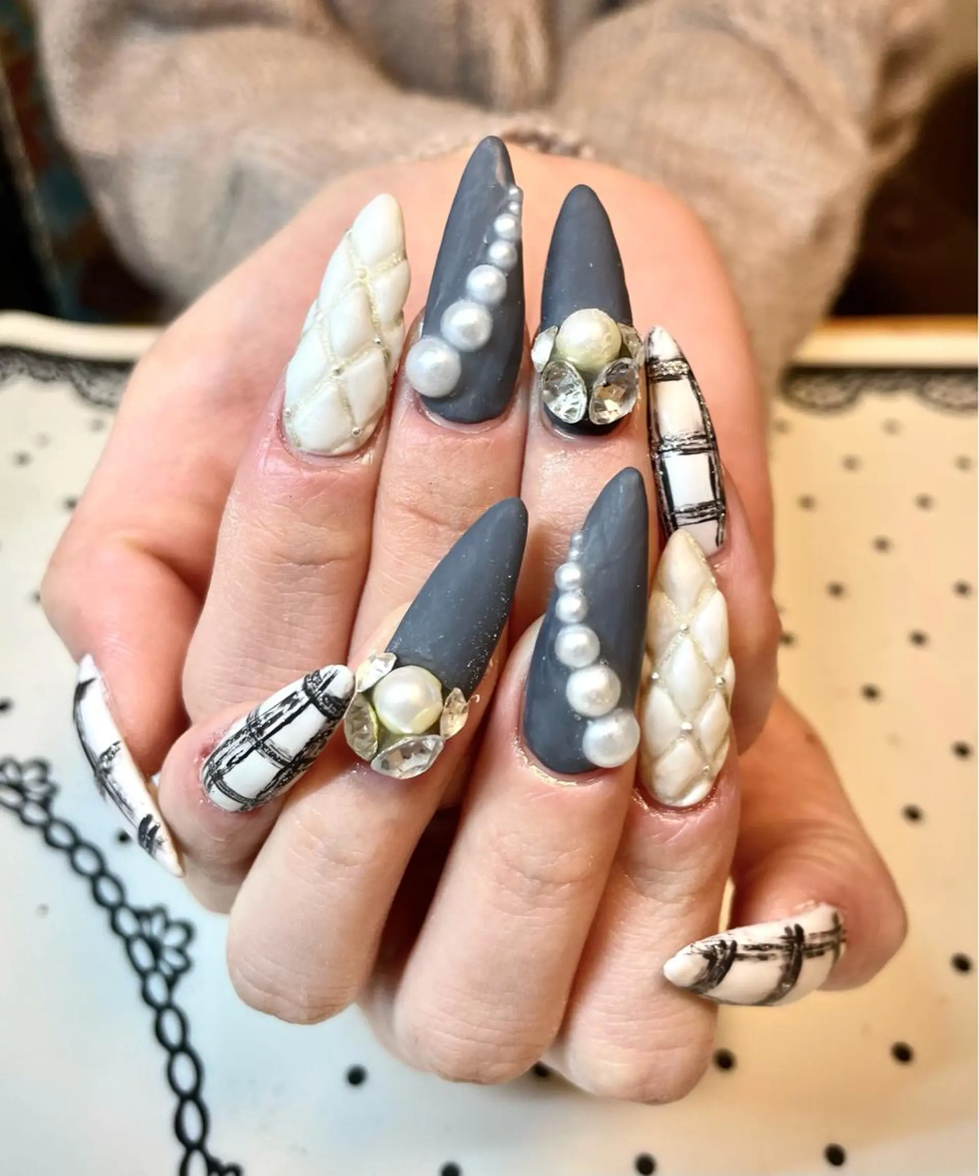 ネイル nailsalon sugarr所属・nailist cocoのネイルデザイン