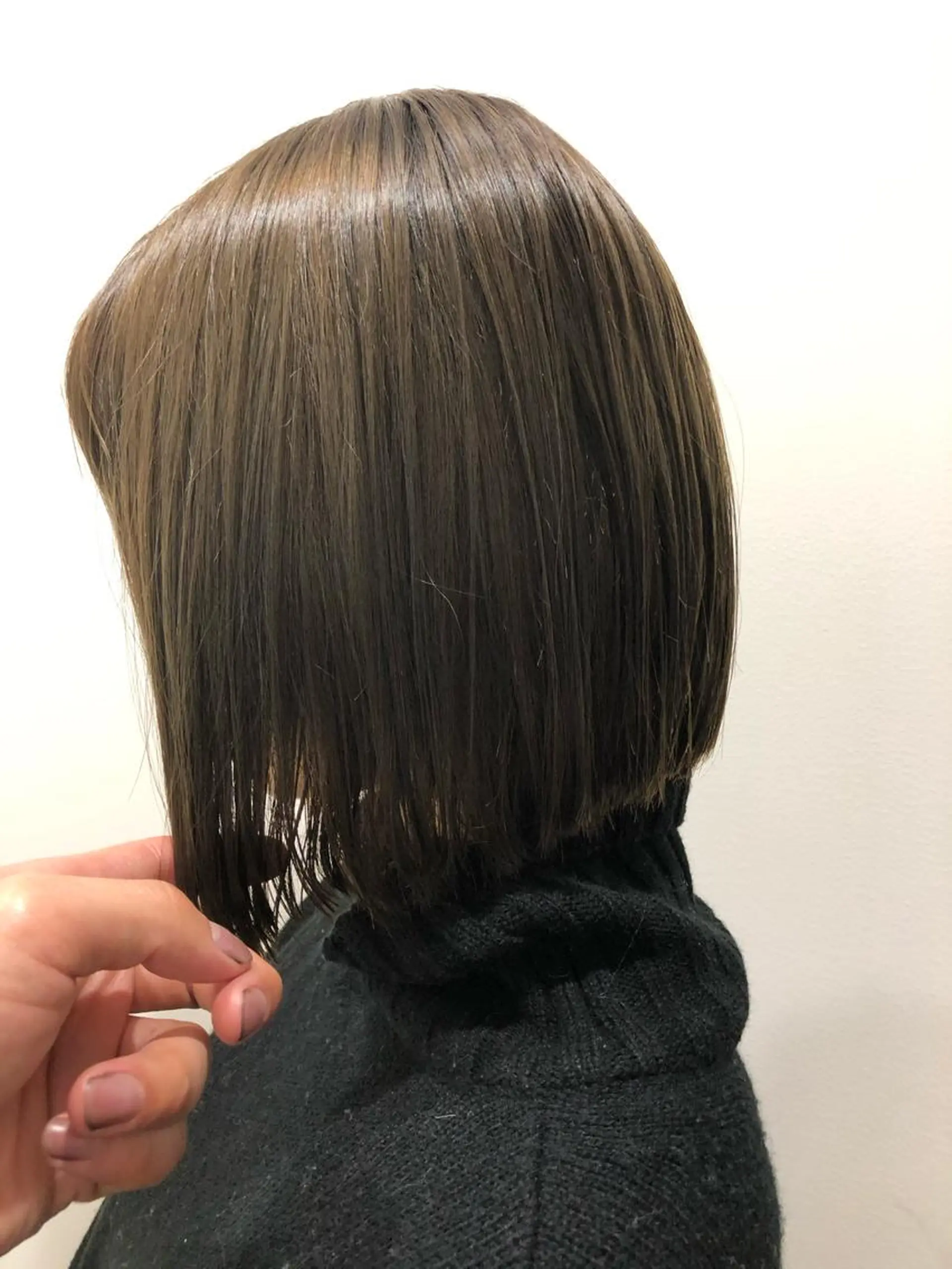 ショート ブリーチ毛矯正.髪質 改善.髪にドラマをのヘアスタイル