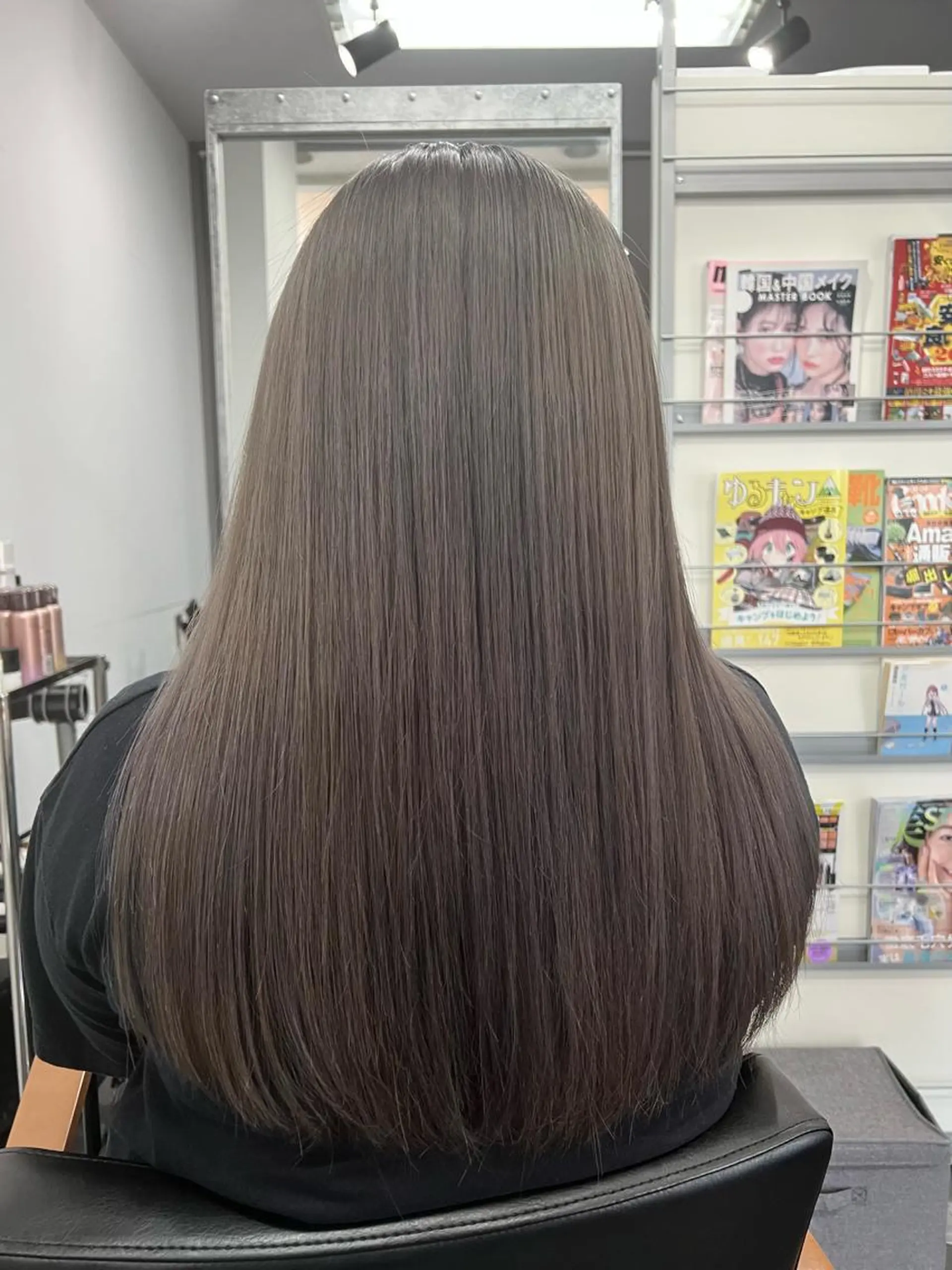 セミロング カラー ヘアアレンジ ヘアカラー トリートメント U&i所属・大塚 貴之のヘアスタイル