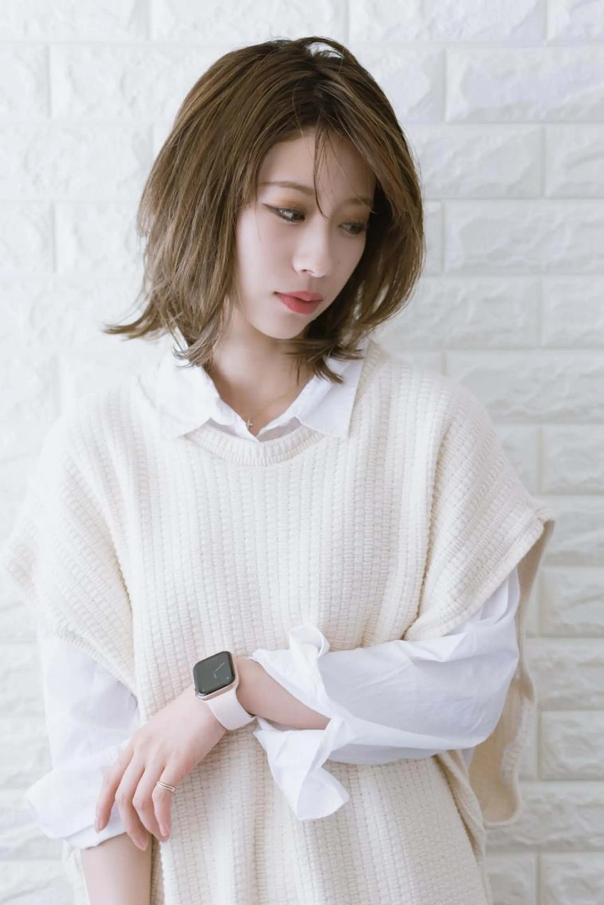 ミディアム カラー ショートボブ ベージュカラー ブルーカラー ブルージュ グレージュ 撮影モデル 斉藤 正敏のその他イメージ