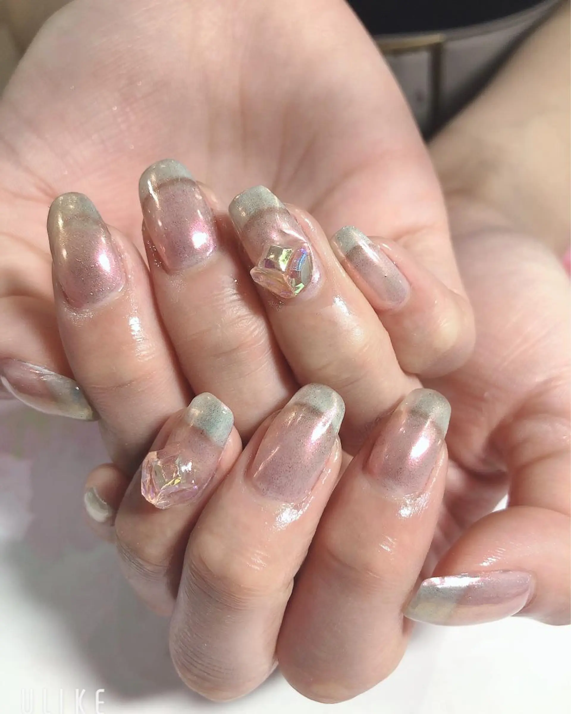 ネイル ミラーネイル ハンドネイル 吉野✨ ネイルデザイナー✨のネイルデザイン