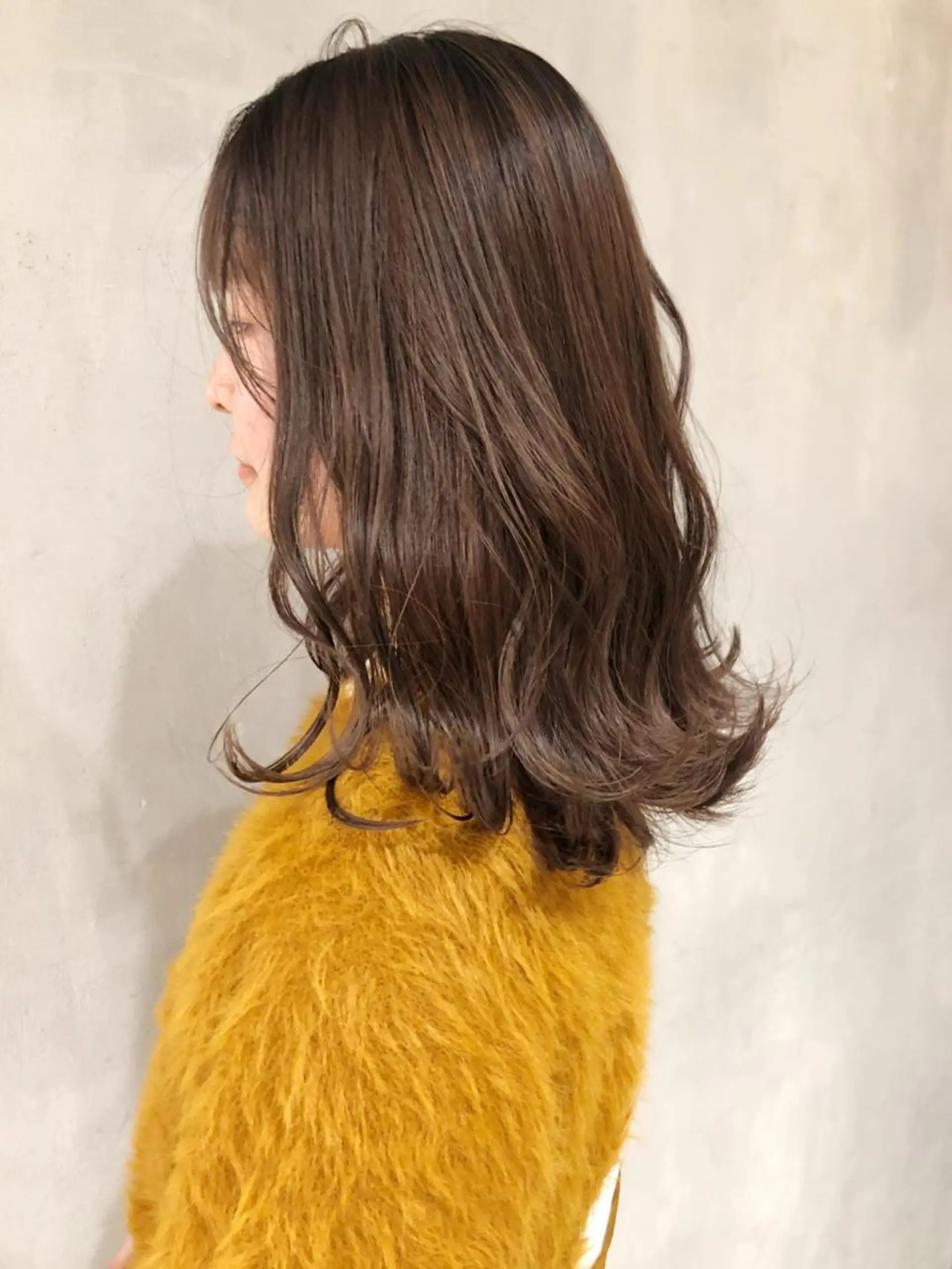 セミロング カラー パーマ ヘアアレンジ グレージュ ITbyALBUM 中野店のヘアスタイル