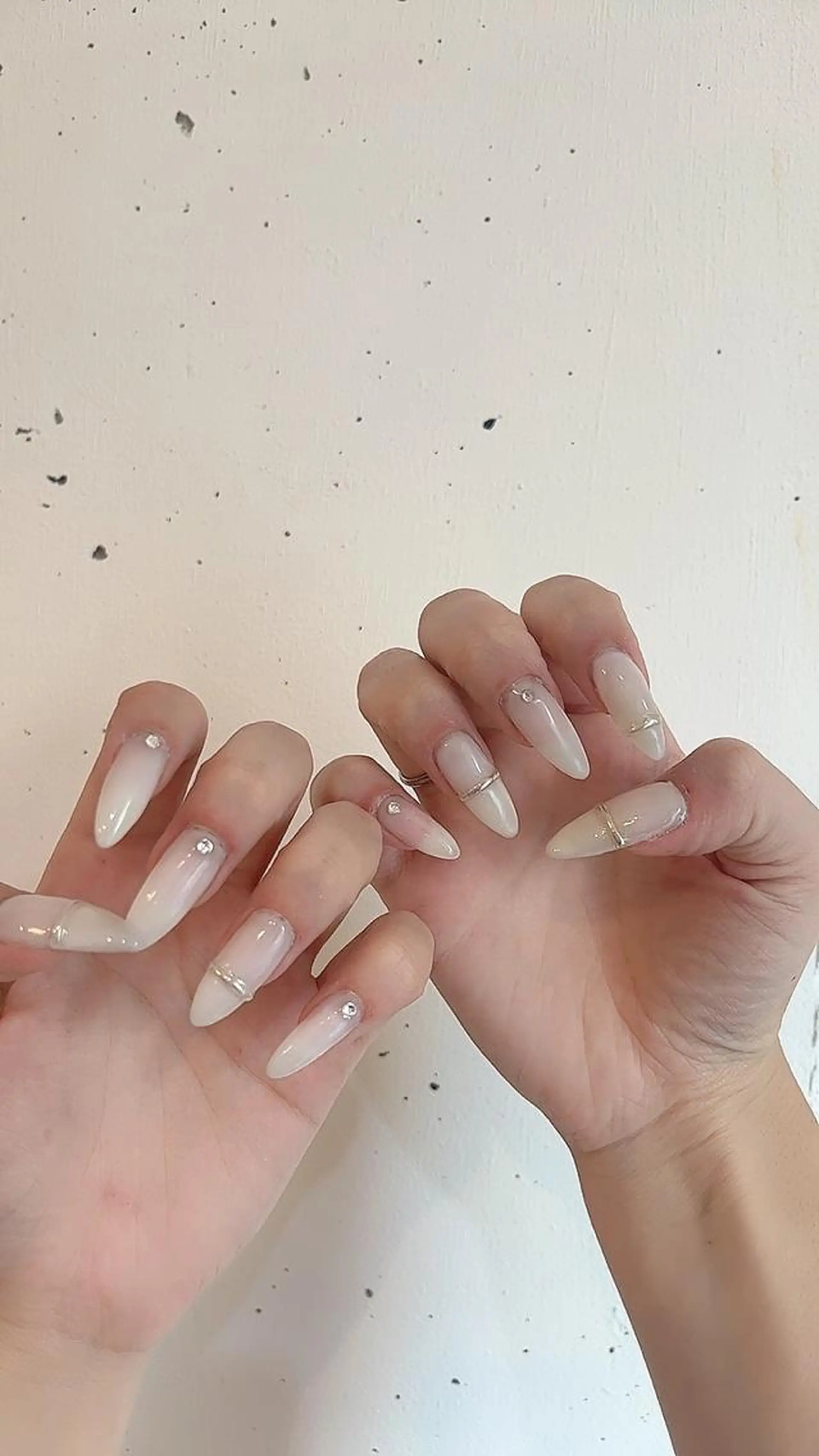 ネイル ジェルネイル マットネイル ニュアンスネイル シルバー キンジョウ ハルナのネイルデザイン