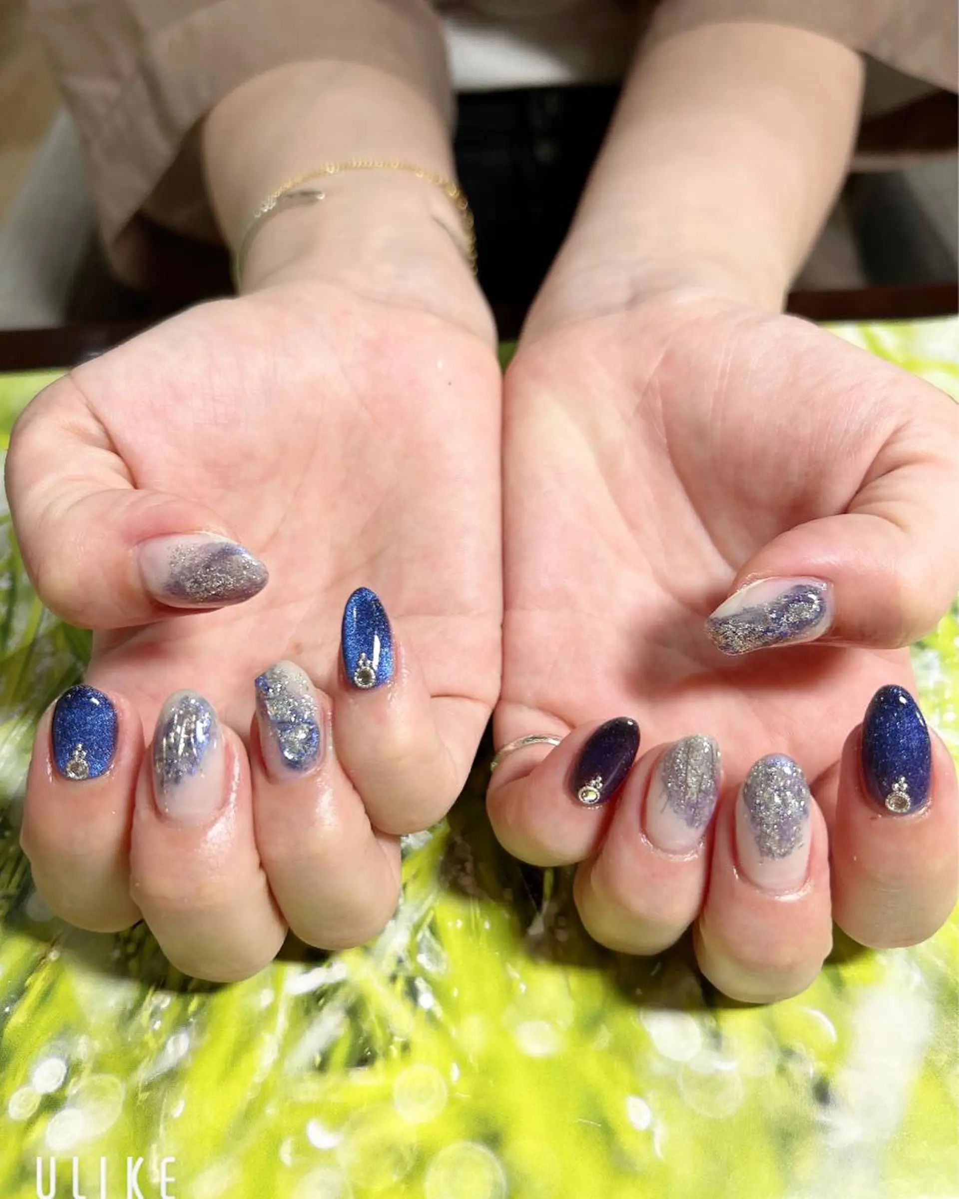 ネイル ニュアンスネイル ハンドネイル 吉野✨ ネイルデザイナー✨のネイルデザイン