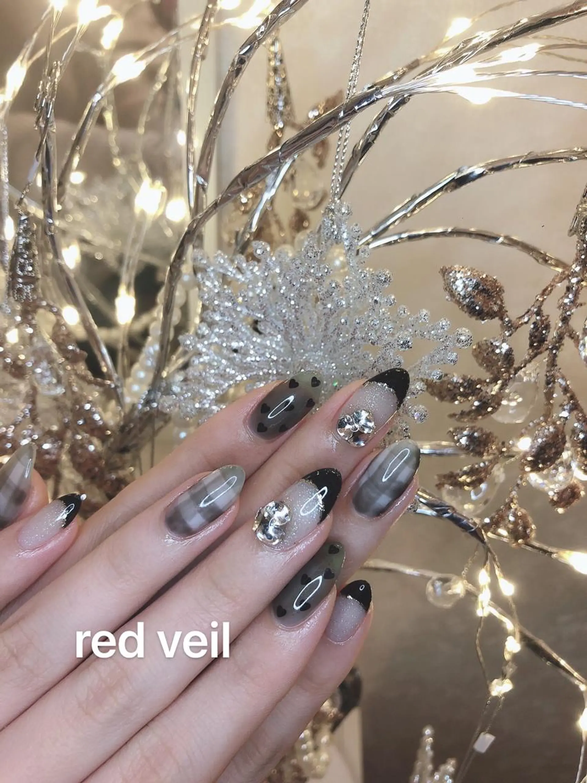 セミロング ネイル ハンドネイル 長さ出し専門 nynaのネイルデザイン