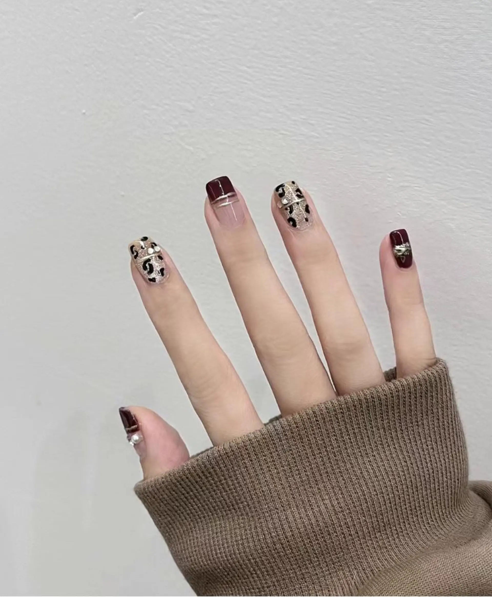 ネイル RAFFINE haru🦋🩵のネイルデザイン