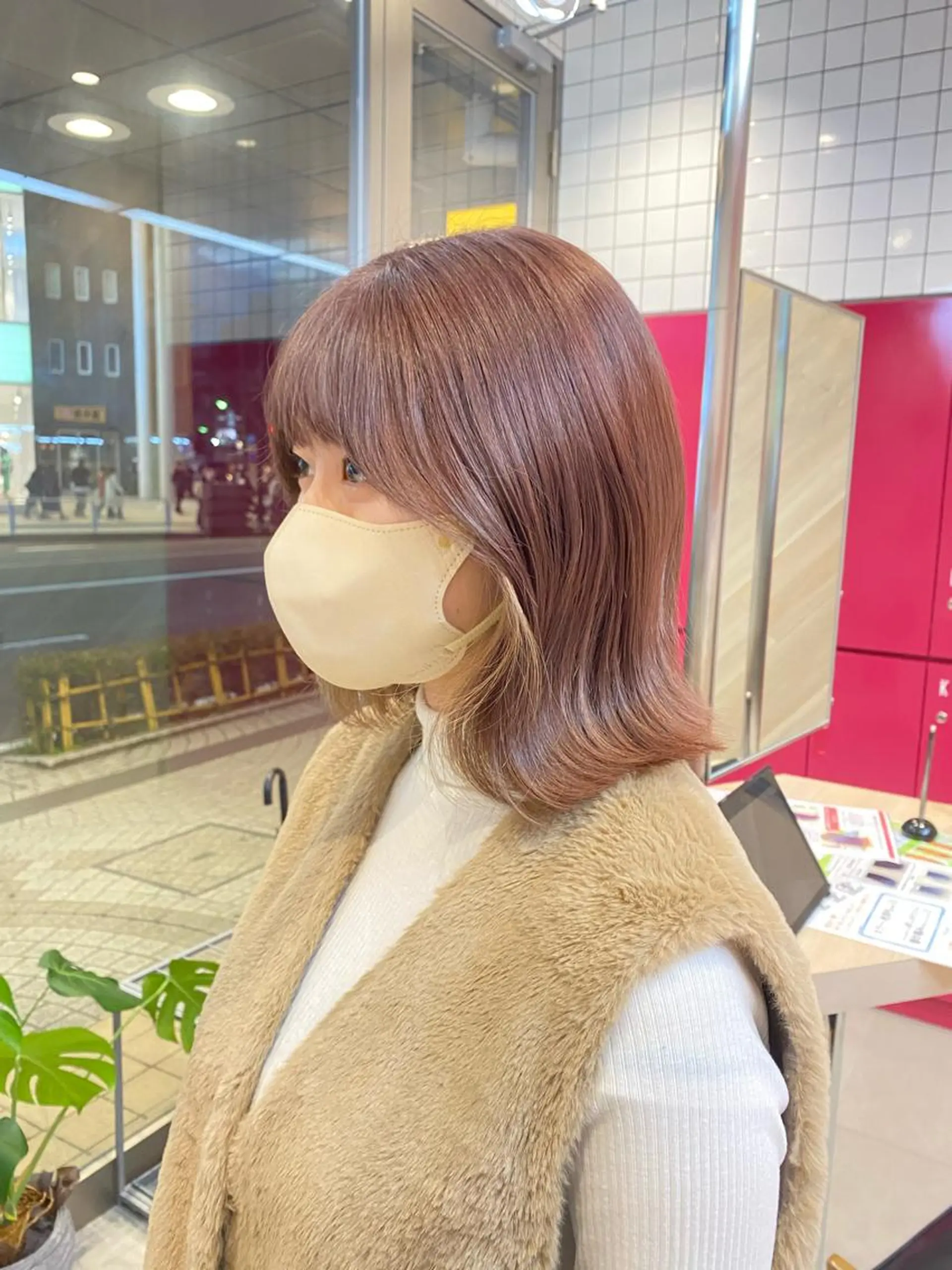 ミディアム カラー ヘアカラー 荒谷 薫のヘアスタイル