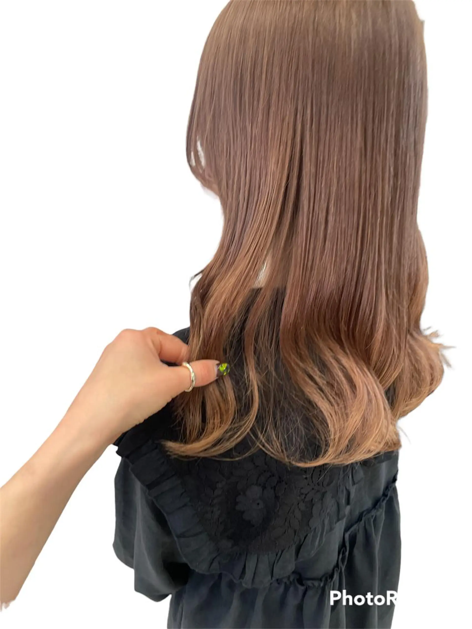 ミディアム カラー ベージュカラー ミルクティーベージュ カット ヘアカラー トリートメント EMANON新宿東口所属・新宿駅近♡個室 ♡関口三都季🌜のヘアスタイル