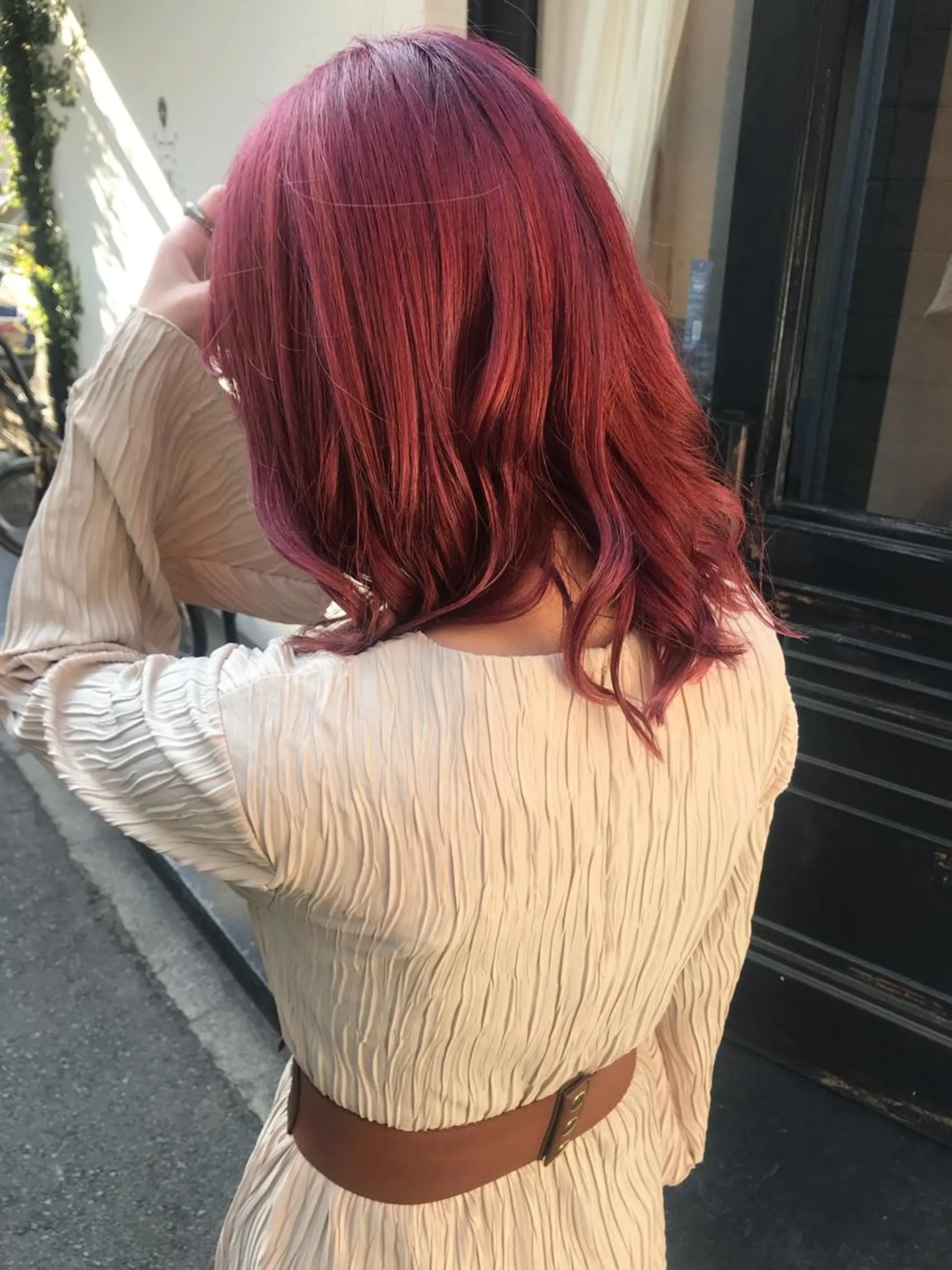 セミロング カラー tonari 梅田、中崎町のヘアスタイル