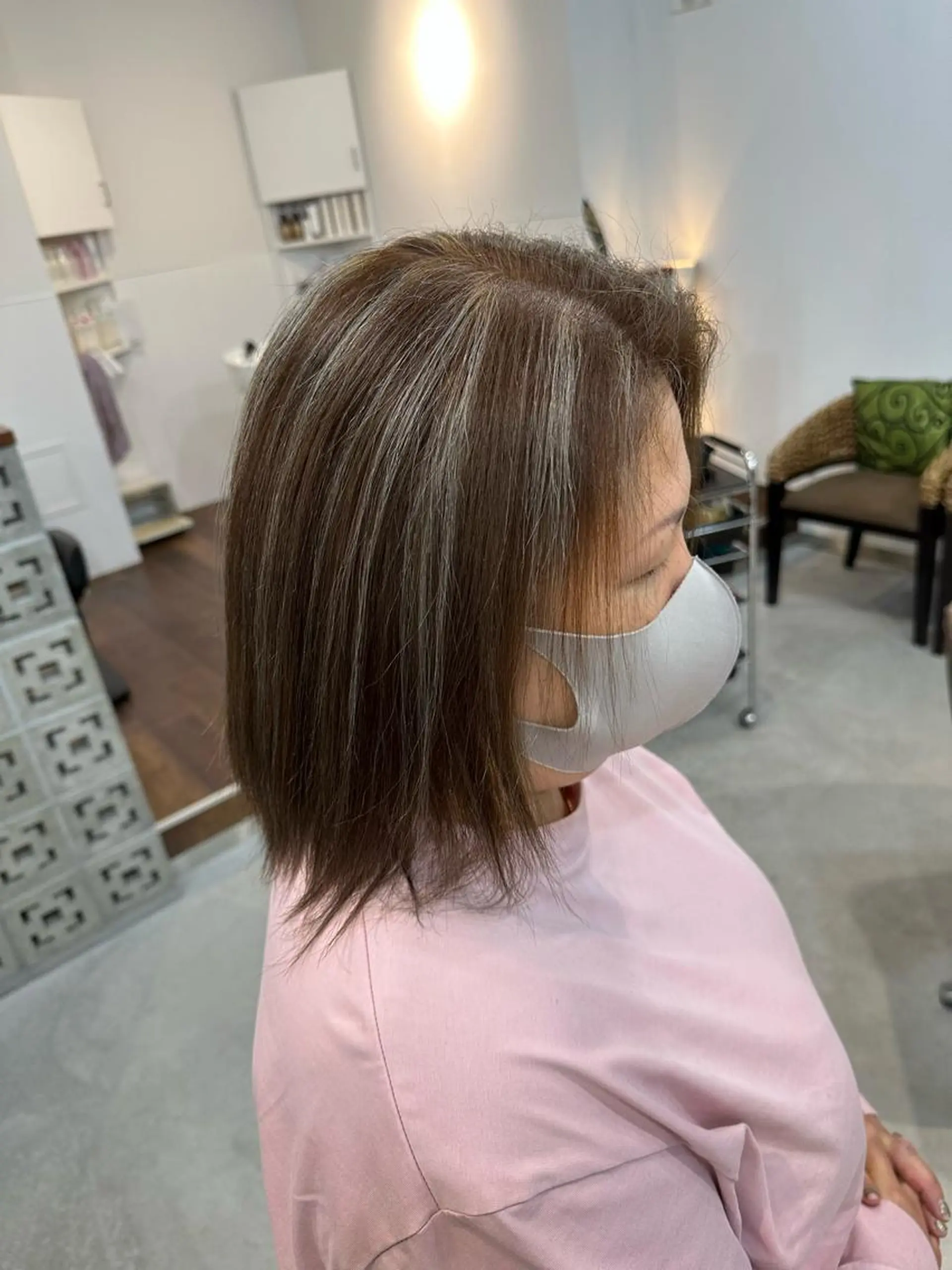 ミディアム 外国人風カラー ハイライト カイリ /レイヤーカットのヘアスタイル