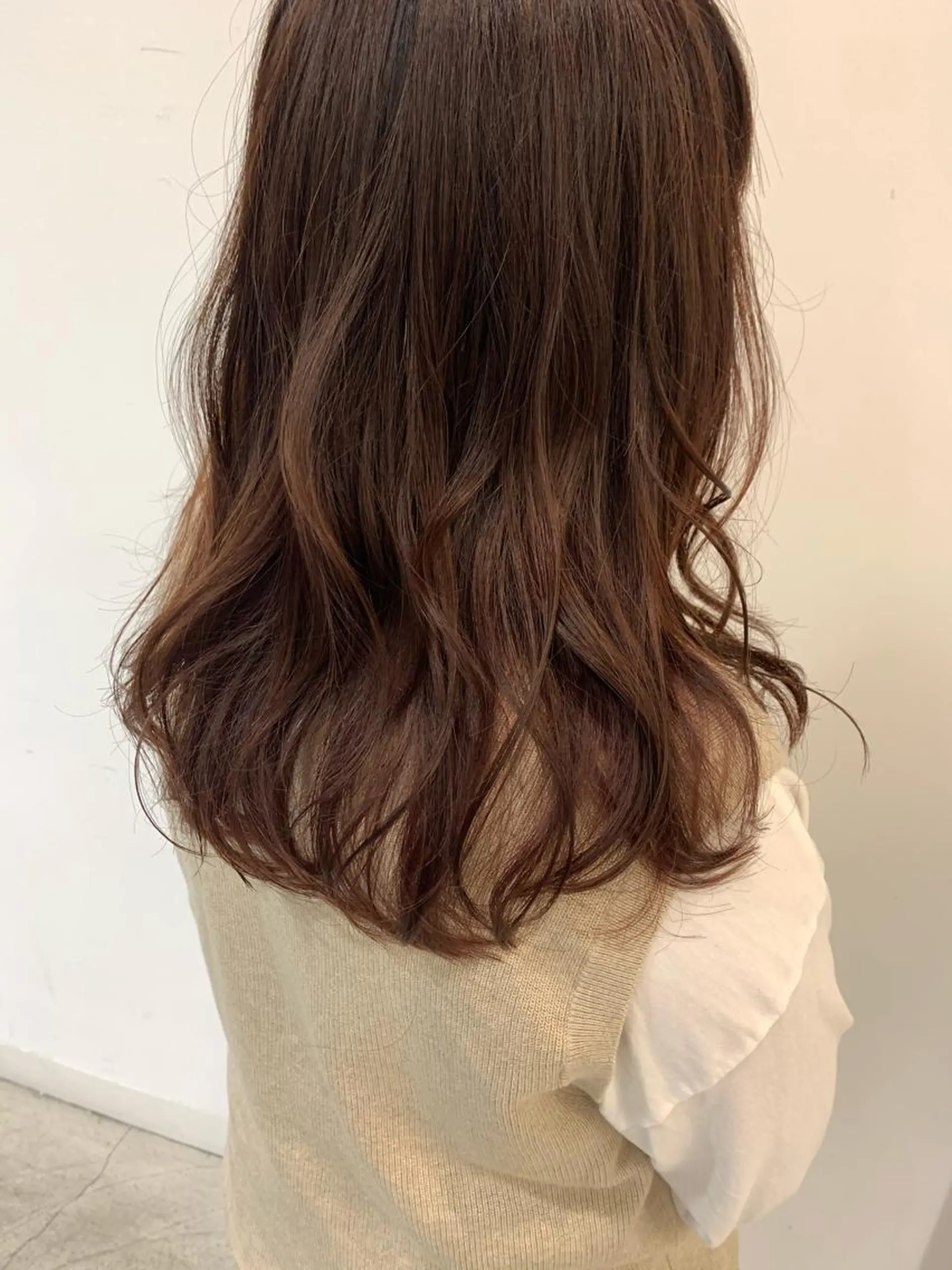 ロング 田中 亜沙美のヘアスタイル